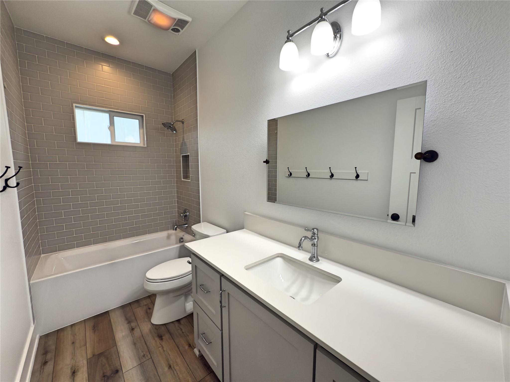 424 Stagecoach Trl, San Marcos, TX 78666