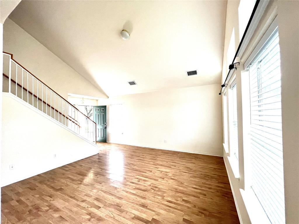 1157 Kentra Dr, Pflugerville, TX 78660