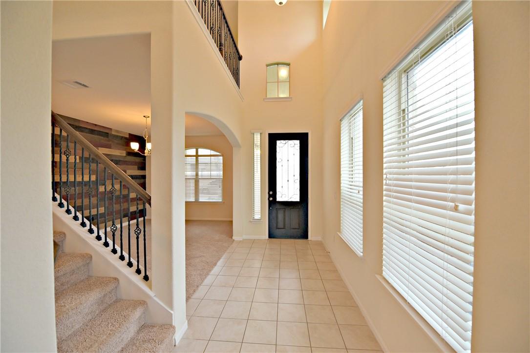 2445 Etta May Ln, Leander, TX 78641