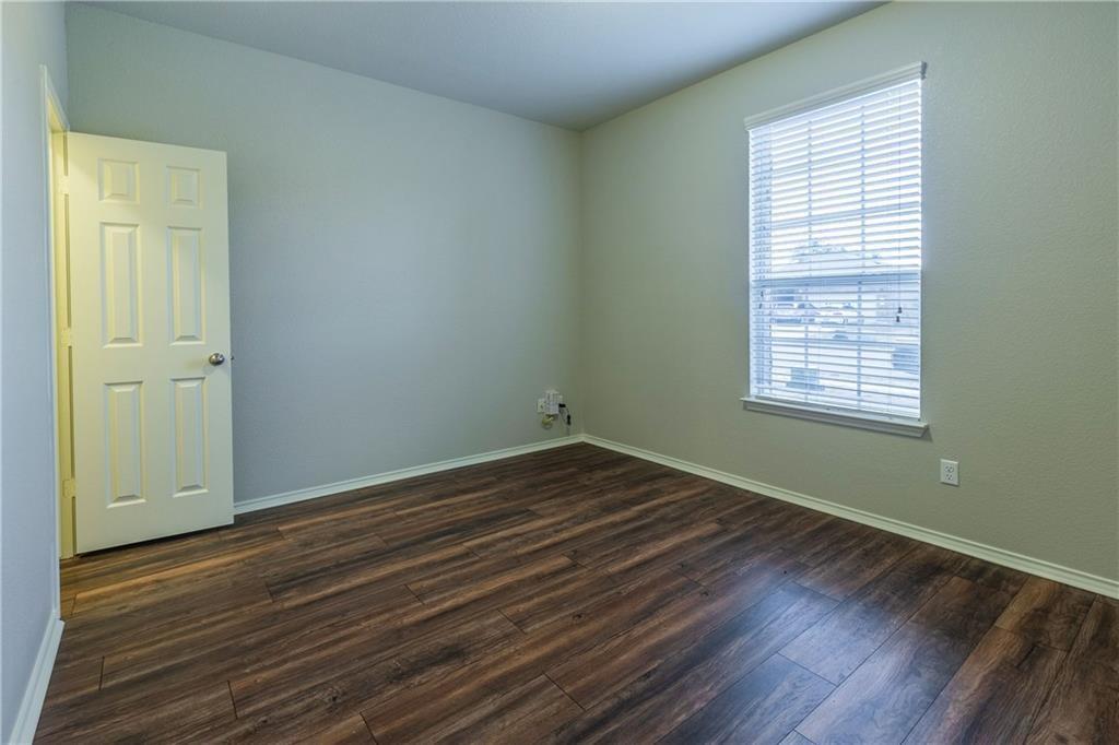 124 Thrasher Cv, Leander, TX 78641