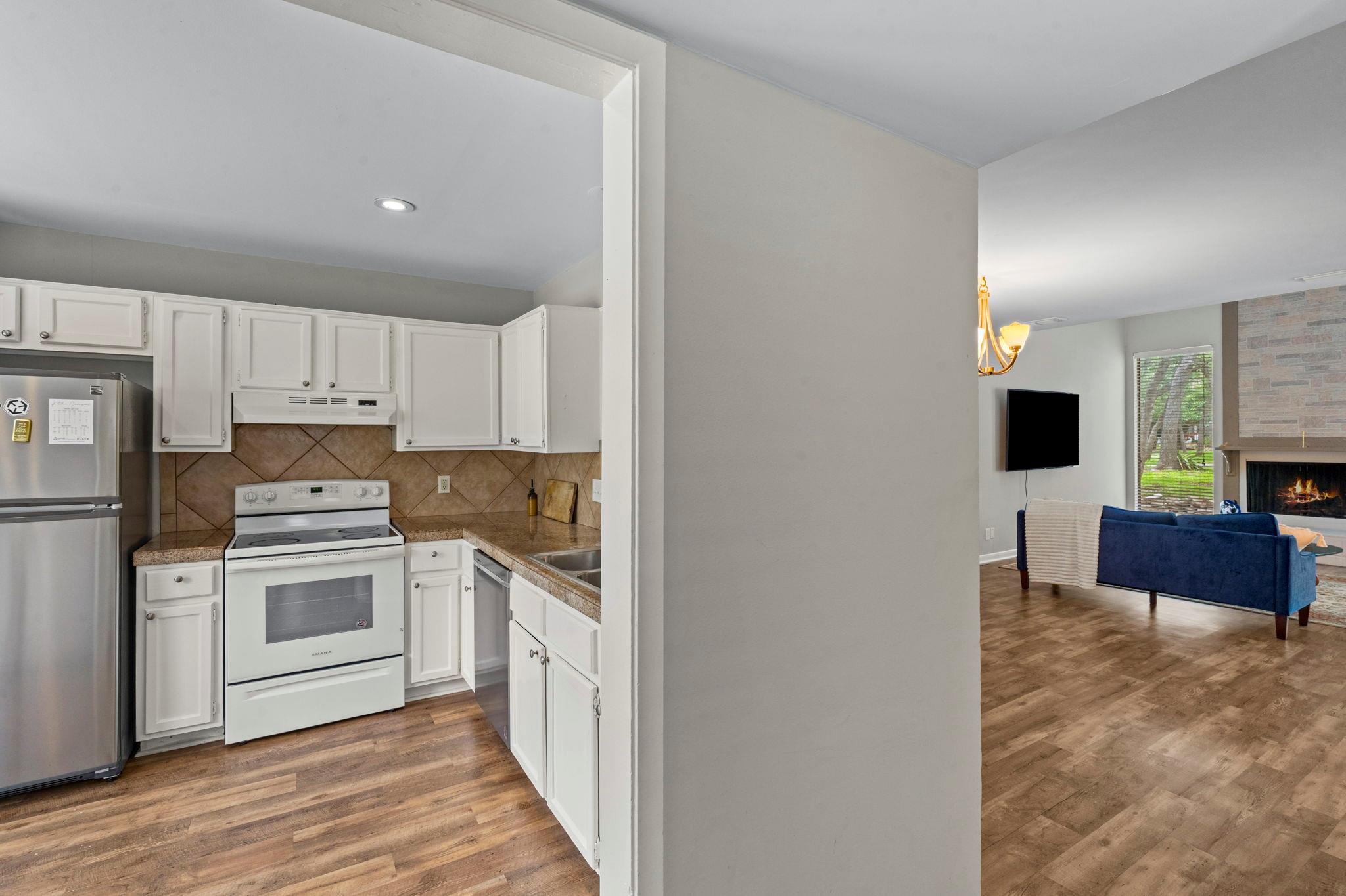 13 Casa Verde, Lakeway, TX 78734