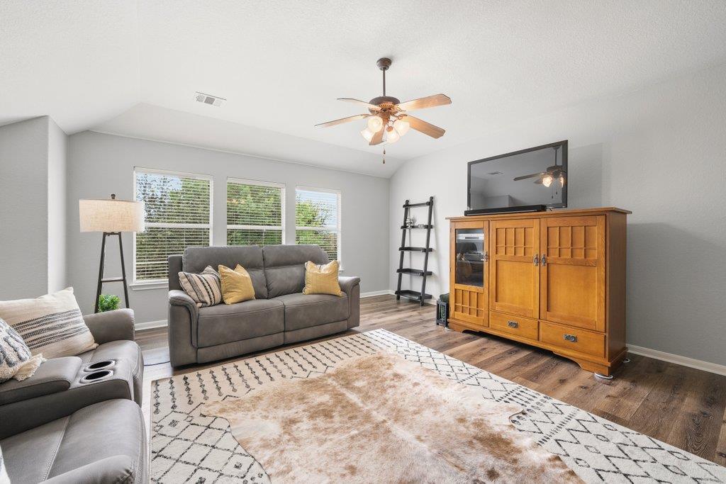 540 Manchester Ln, Austin, TX 78737
