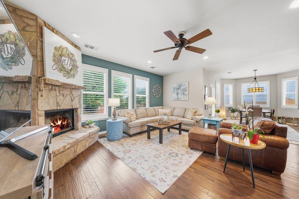 540 Manchester Ln, Austin, TX 78737