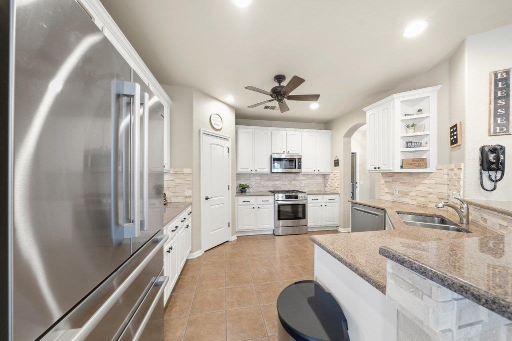 540 Manchester Ln, Austin, TX 78737