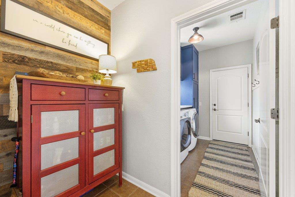540 Manchester Ln, Austin, TX 78737