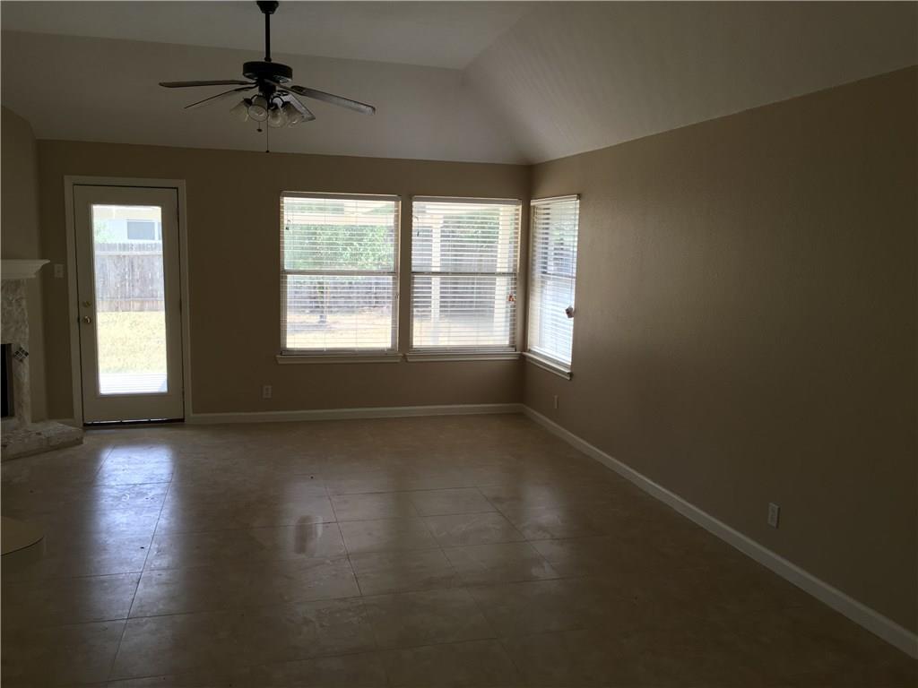 1105 Glendalough Dr, Pflugerville, TX 78660