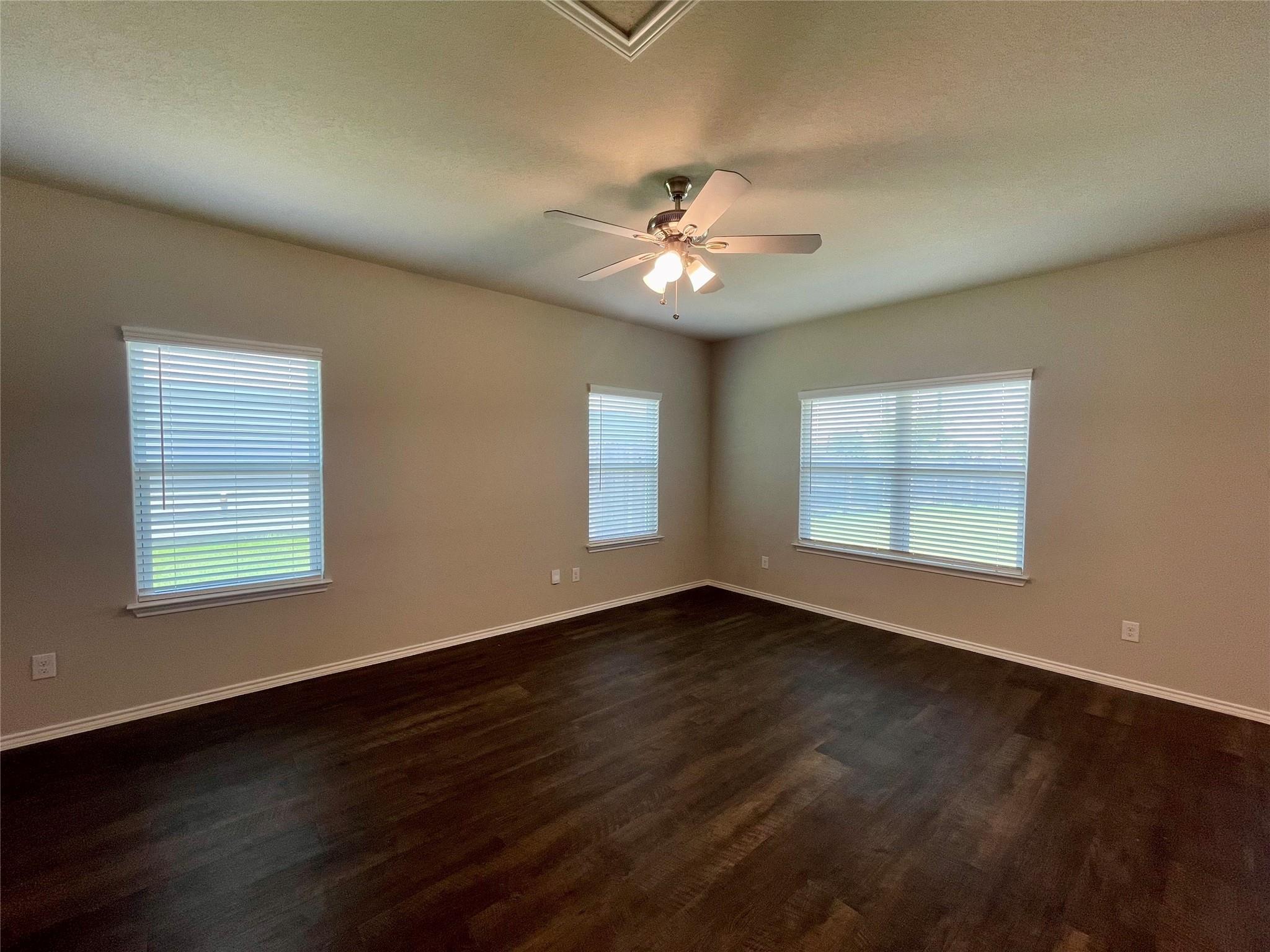 231 Valmet Dr, New Braunfels, TX 78130