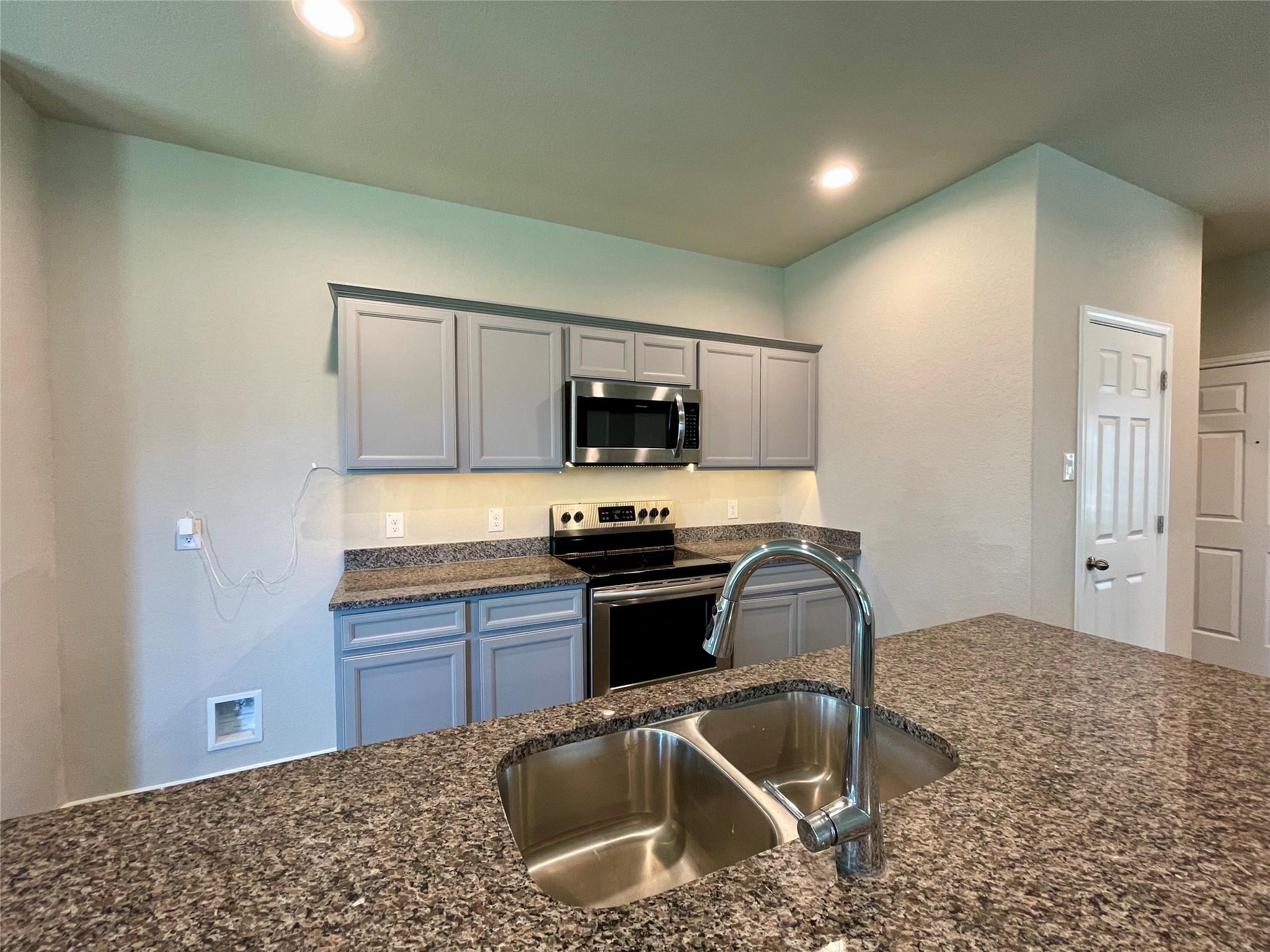 231 Valmet Dr, New Braunfels, TX 78130
