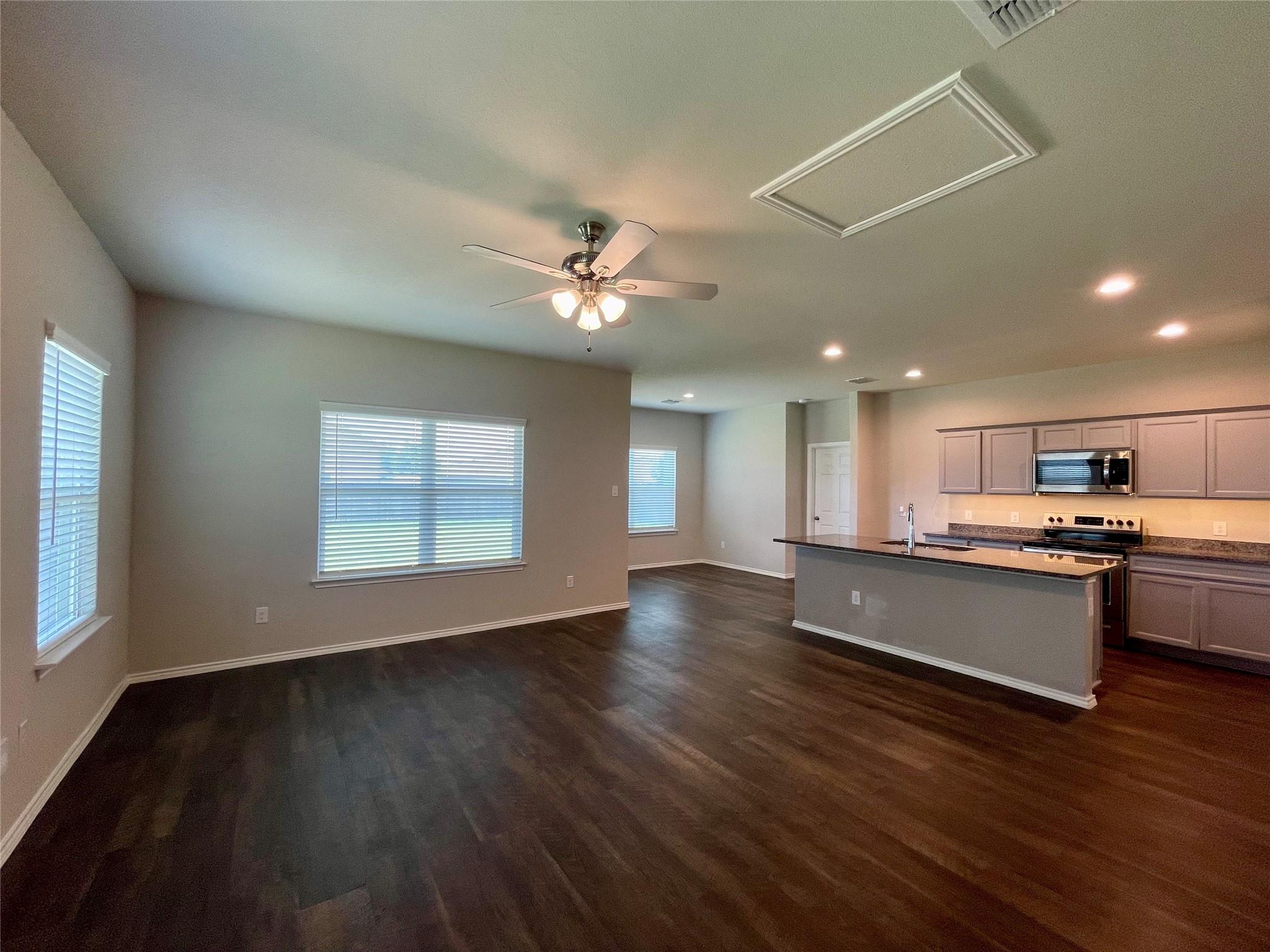 231 Valmet Dr, New Braunfels, TX 78130