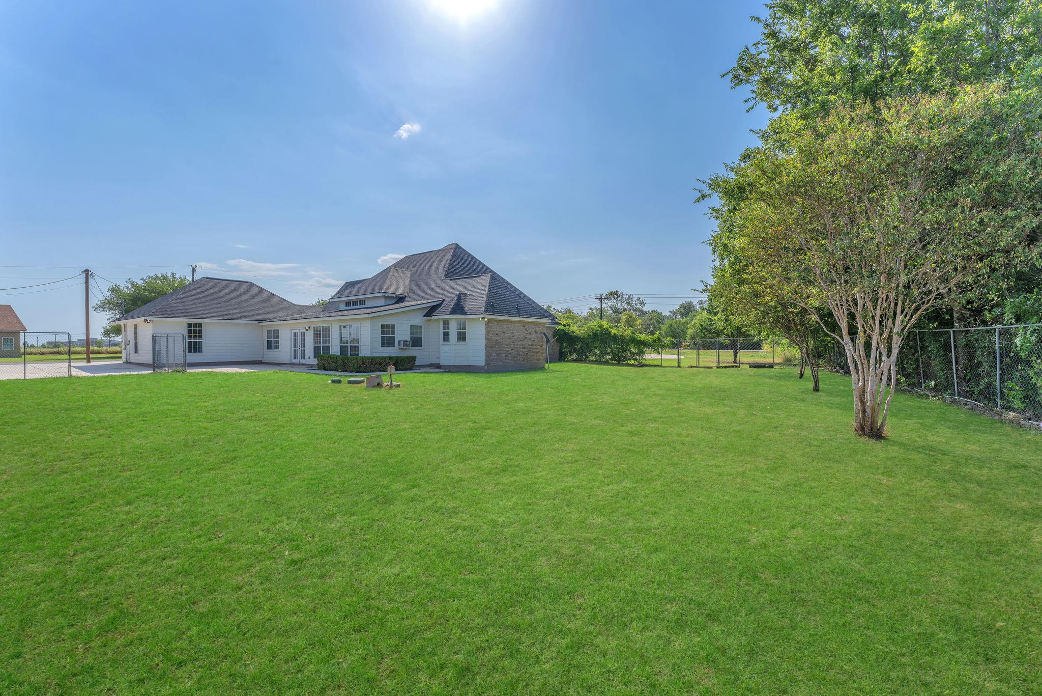 3424 S Old Bastrop Highway, San Marcos, TX 78666