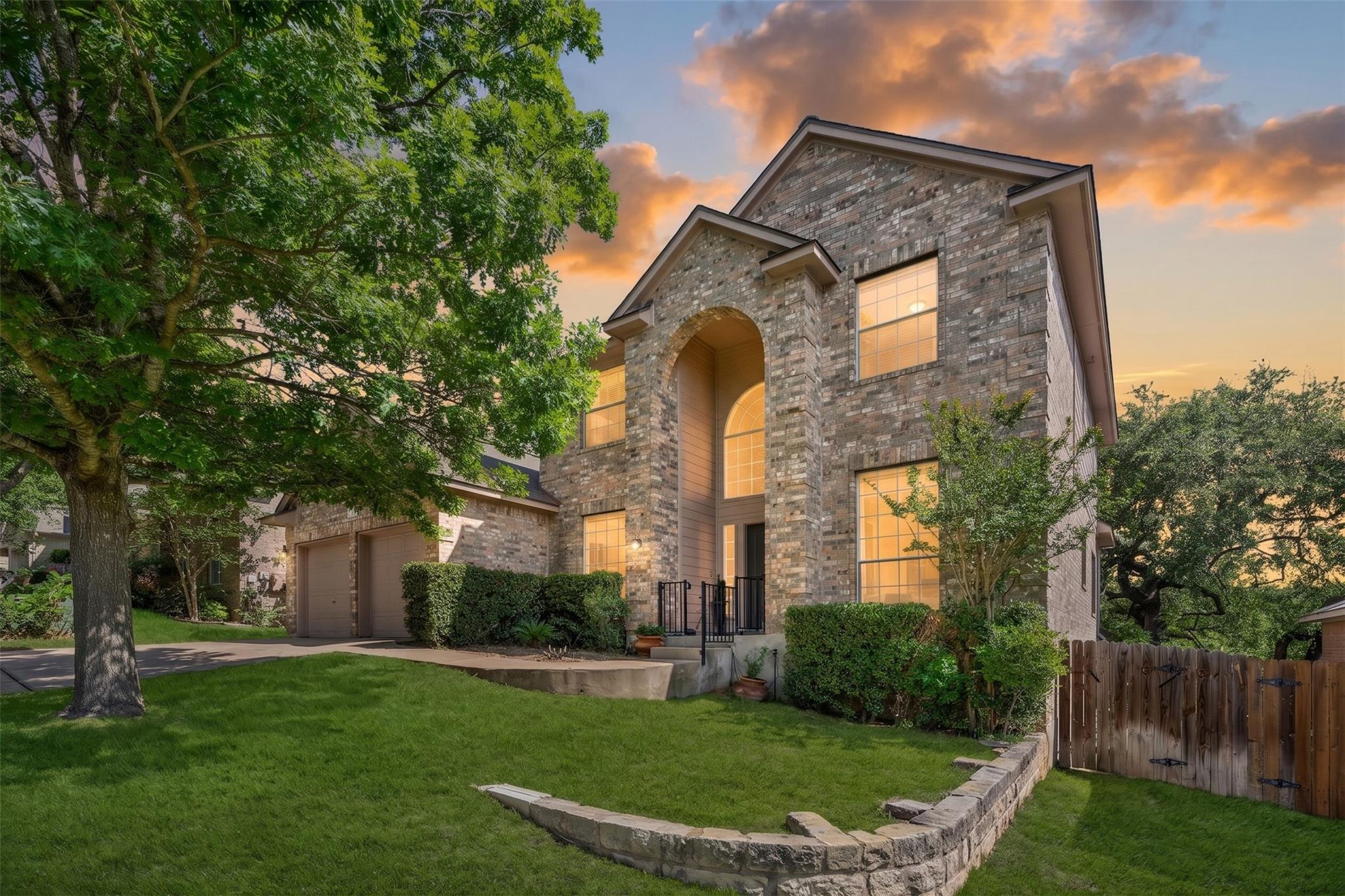 8820 Colberg Dr, Austin, TX 78749