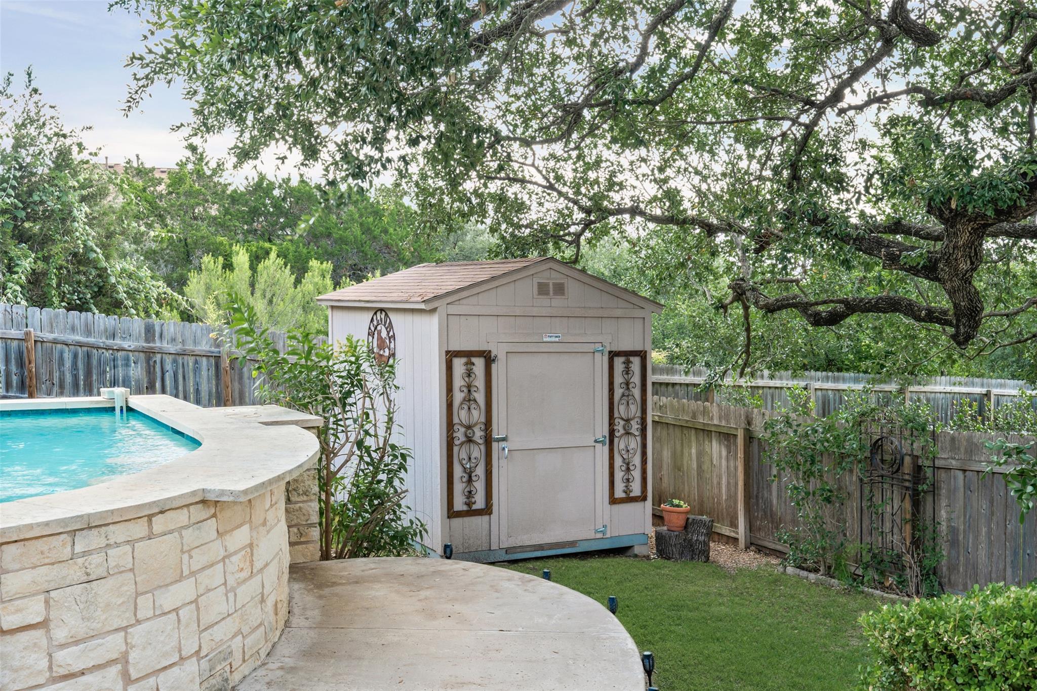 8820 Colberg Dr, Austin, TX 78749