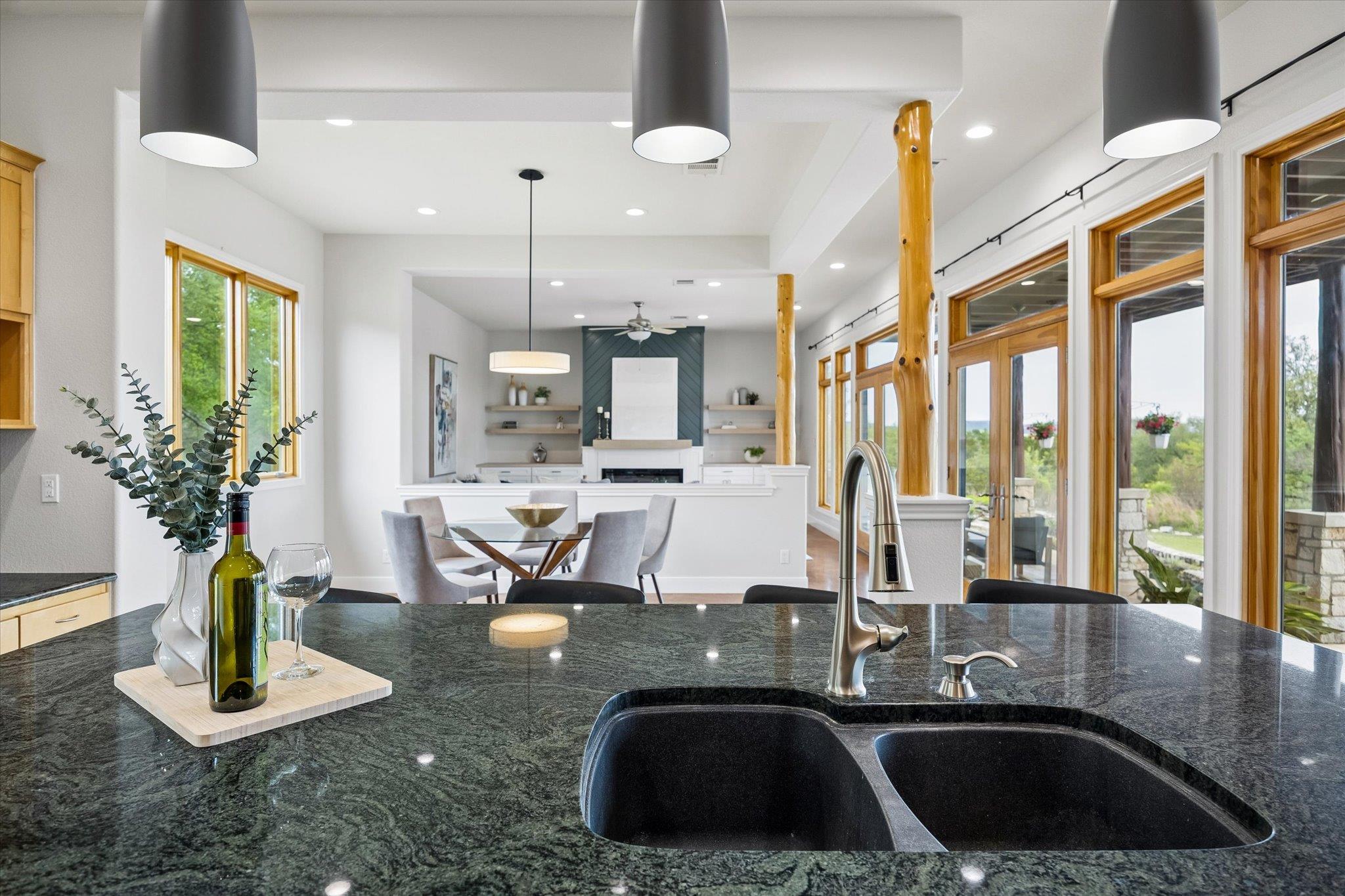 4004A Cloudy Ridge Rd, Austin, TX 78734