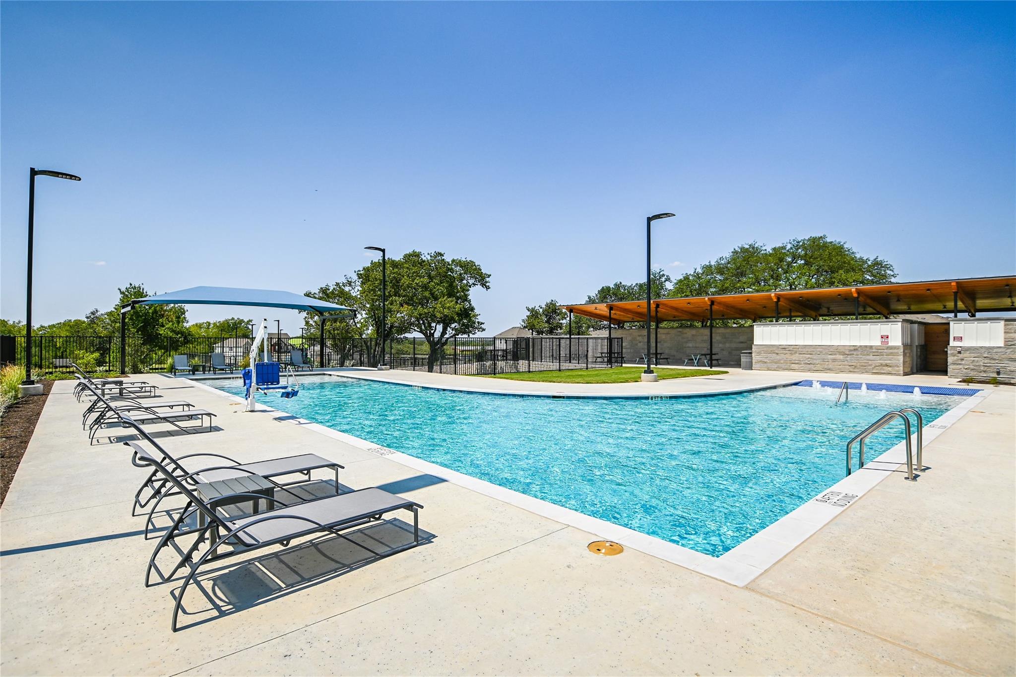 1432 Venus Cir # 4, Round Rock, TX 78664