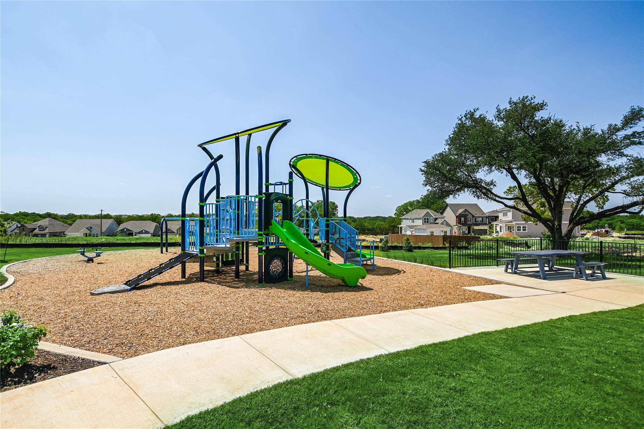 1432 Venus Cir # 4, Round Rock, TX 78664