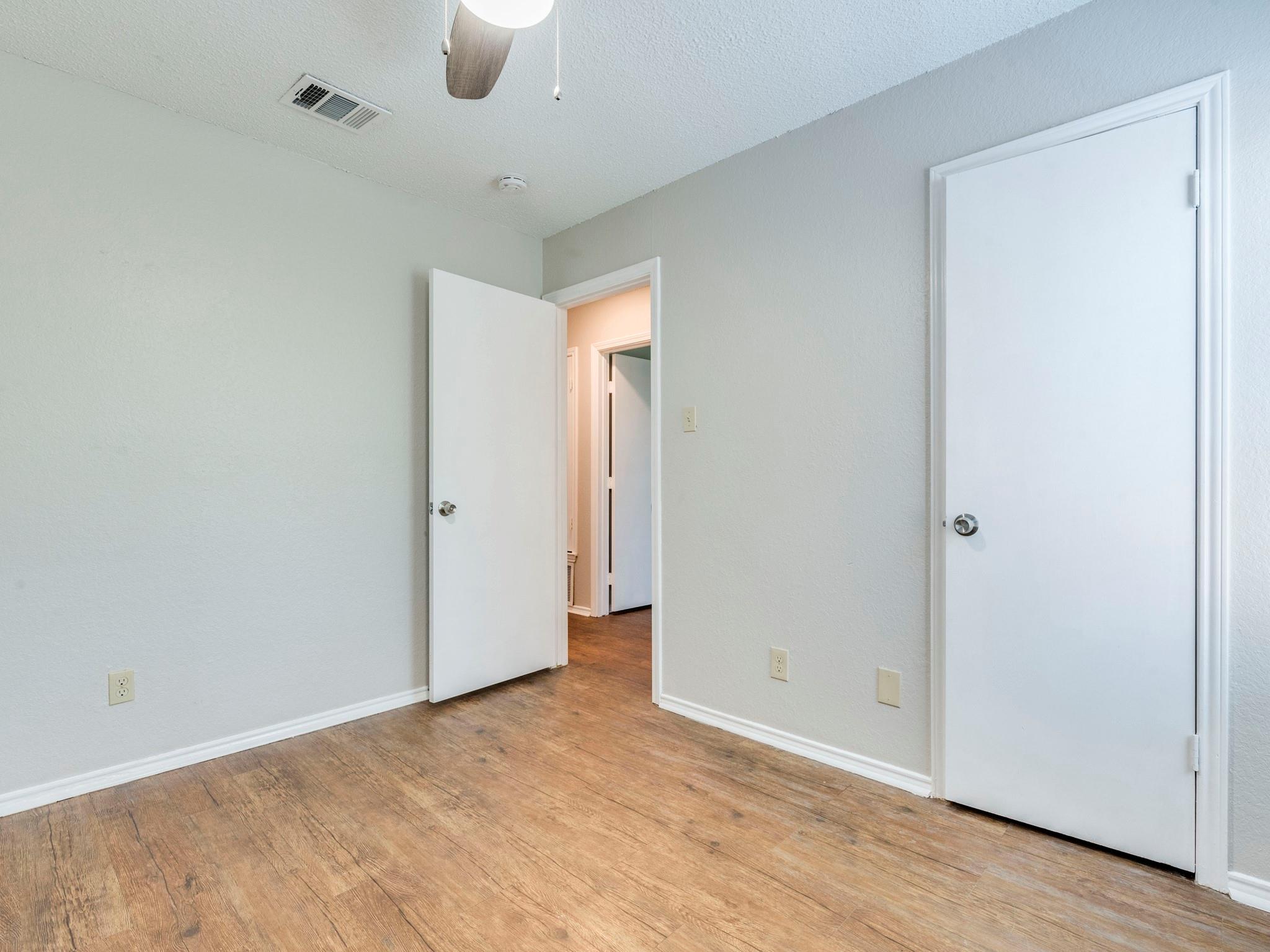 1110 Hyridge St, Round Rock, TX 78664