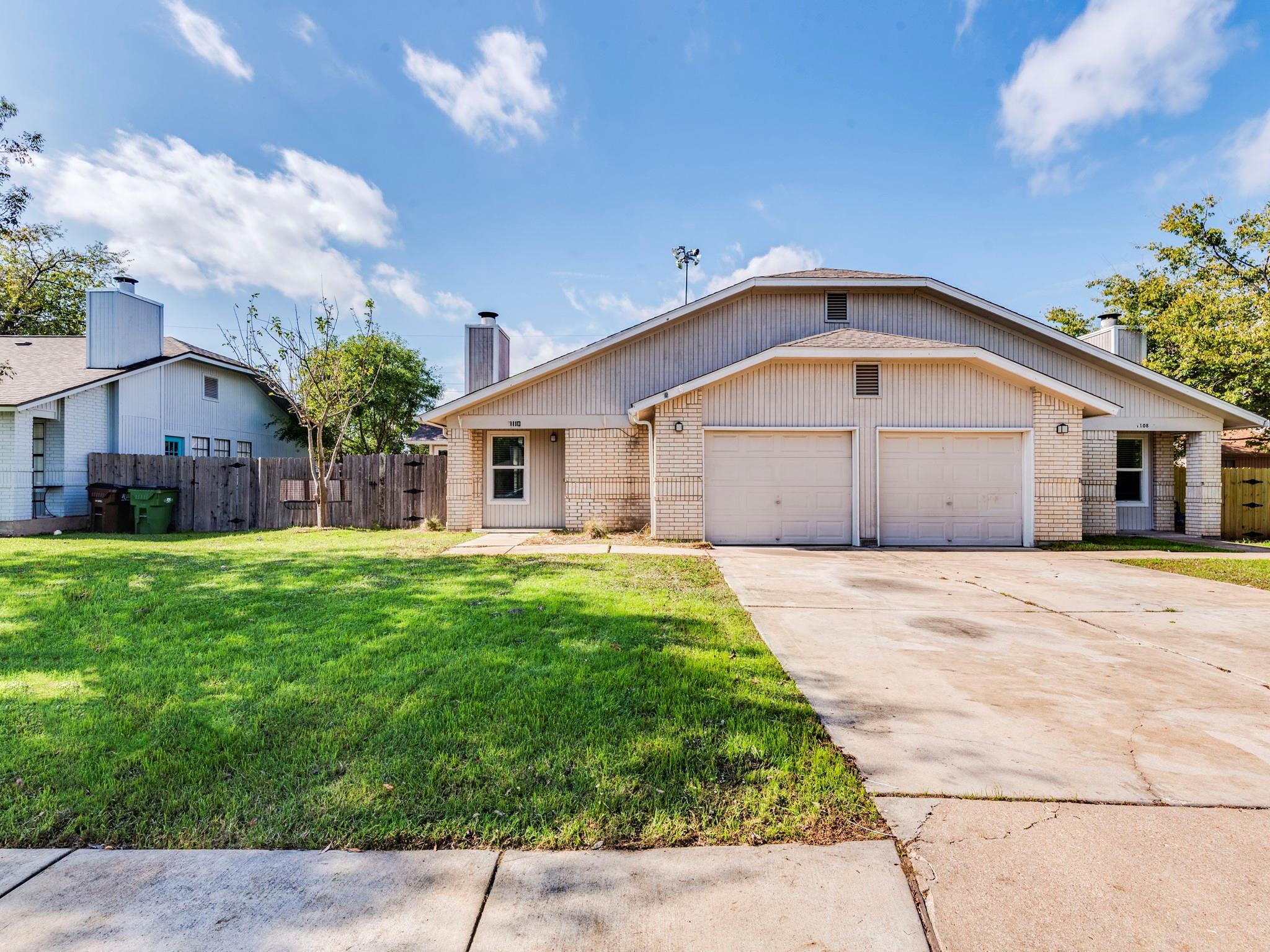 1110 Hyridge St, Round Rock, TX 78664