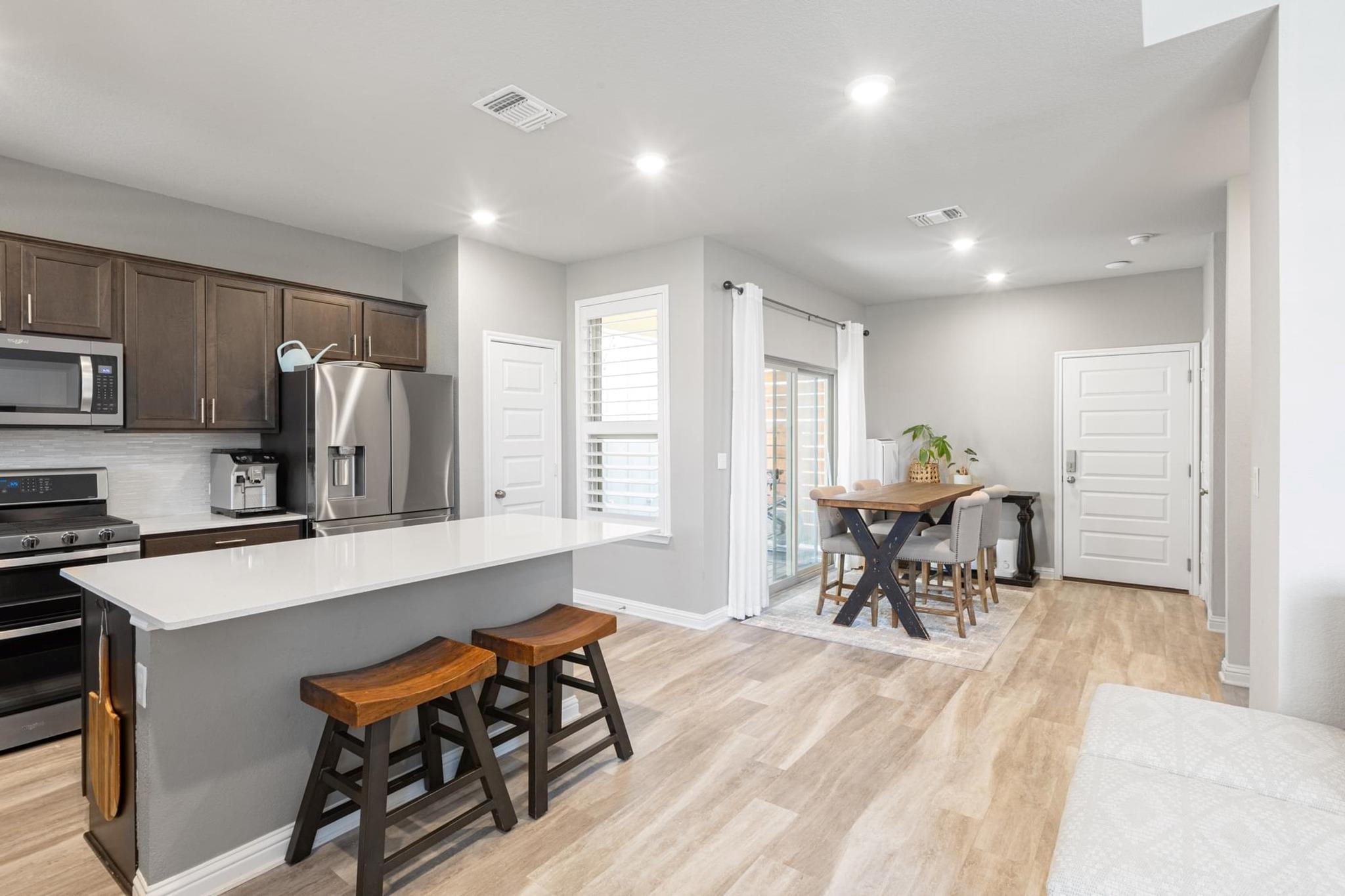 7801 Frida Bnd, Austin, TX 78744