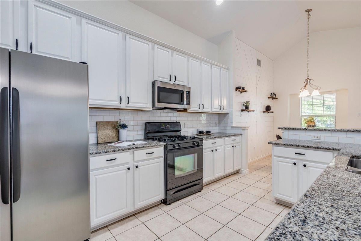 2912 Lynnbrook Dr, Austin, TX 78748