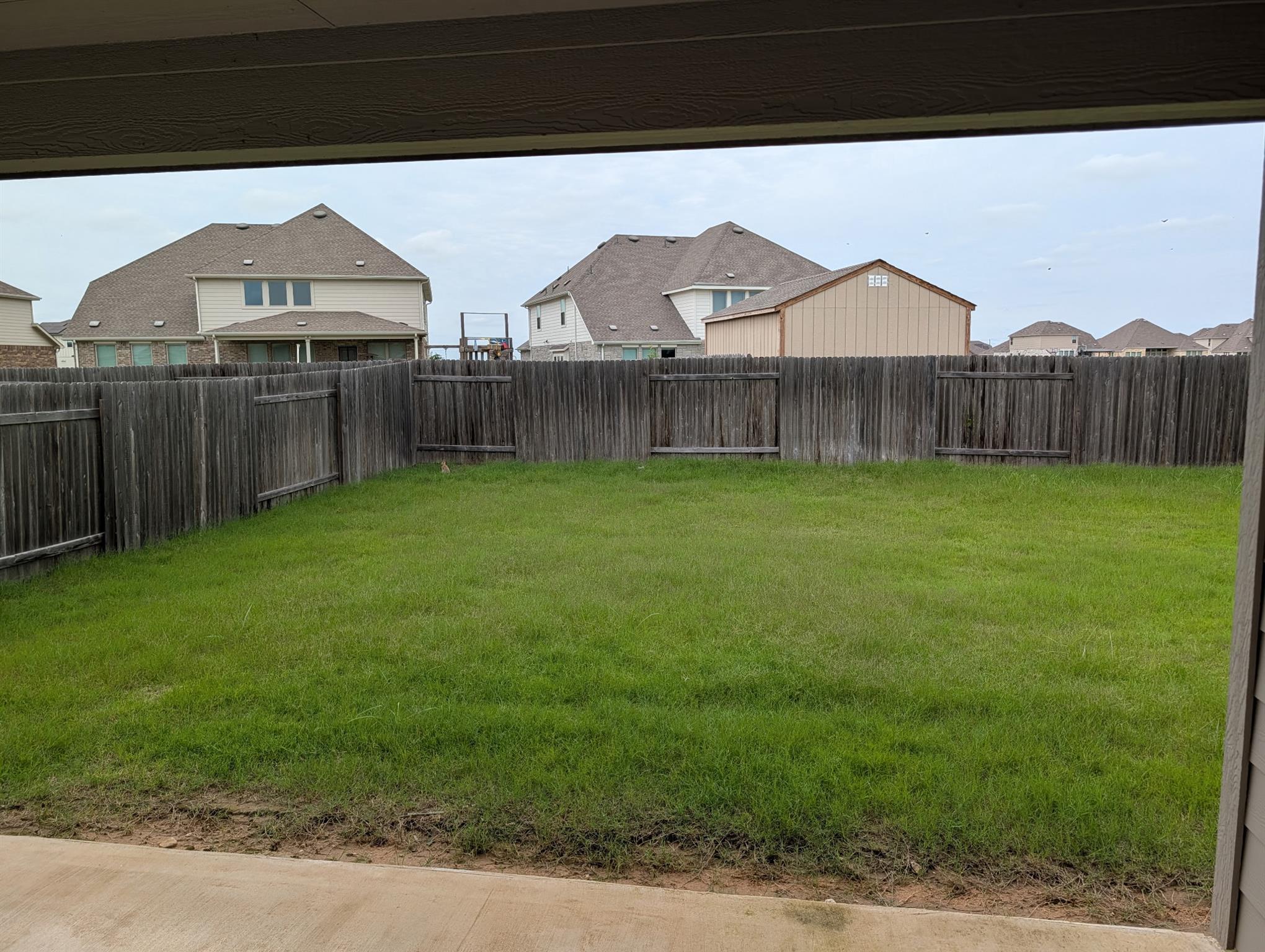 1015 Bluejack Way, Hutto, TX 78634
