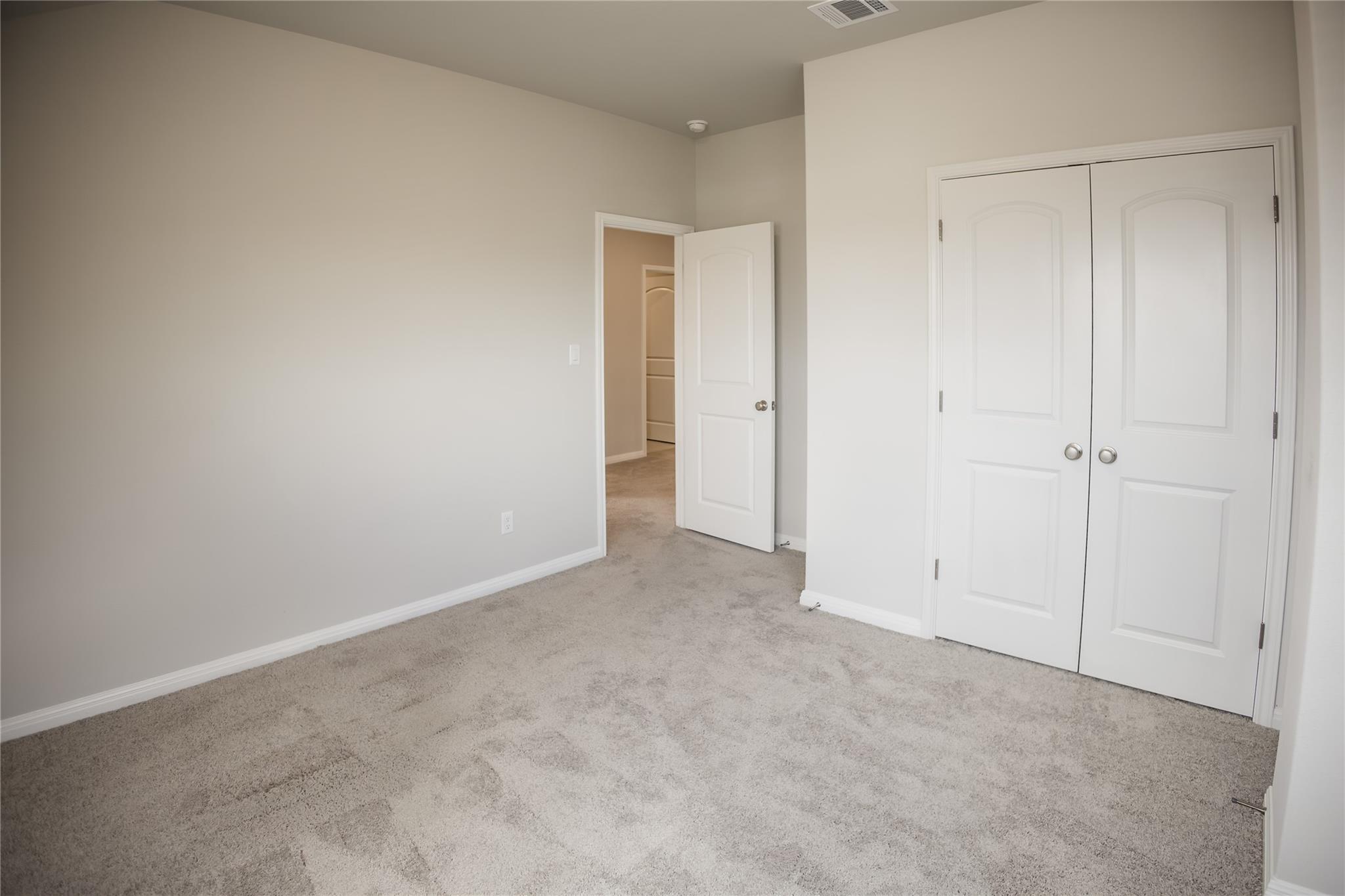 120 Baron Von Gator Dr, San Marcos, TX 78666