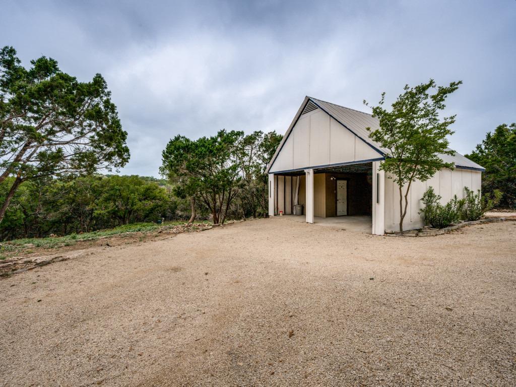 373 Treasure Hills Rd, Kerrville, TX 78028