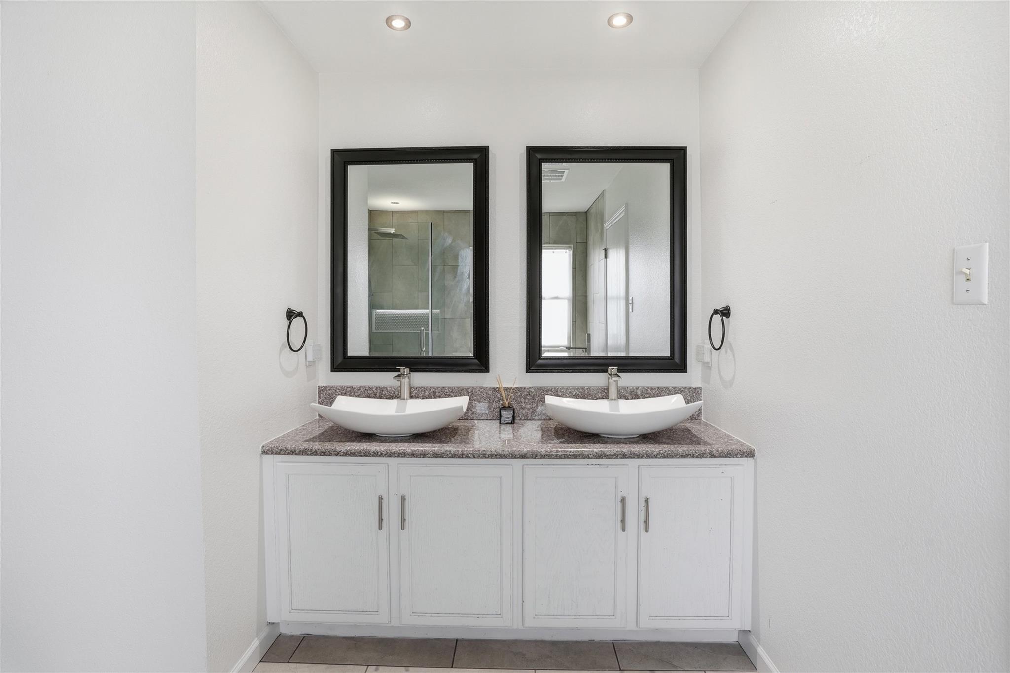 3838 Haleys Way, Round Rock, TX 78665
