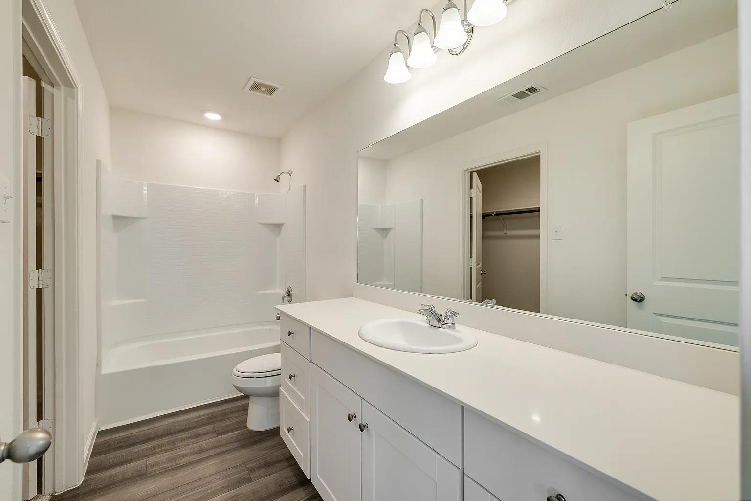 1816 Chapel Hill Rd, Princeton, TX 75407