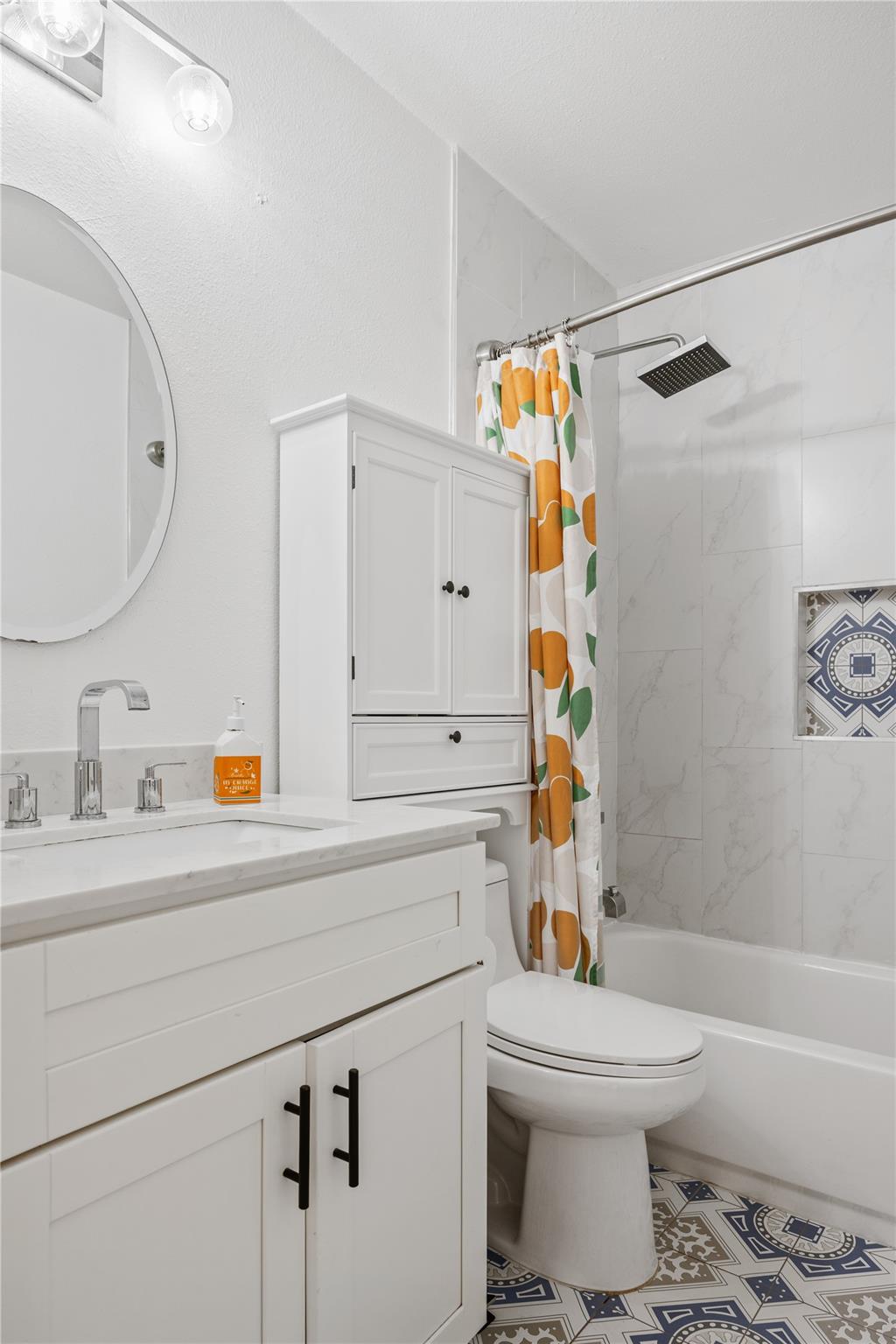 8605 Putnam Dr # 202, Austin, TX 78757