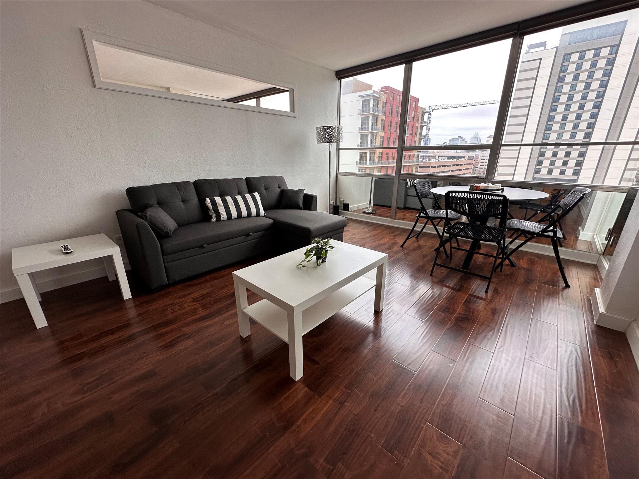 1800 Lavaca St # A702, Austin, TX 78701