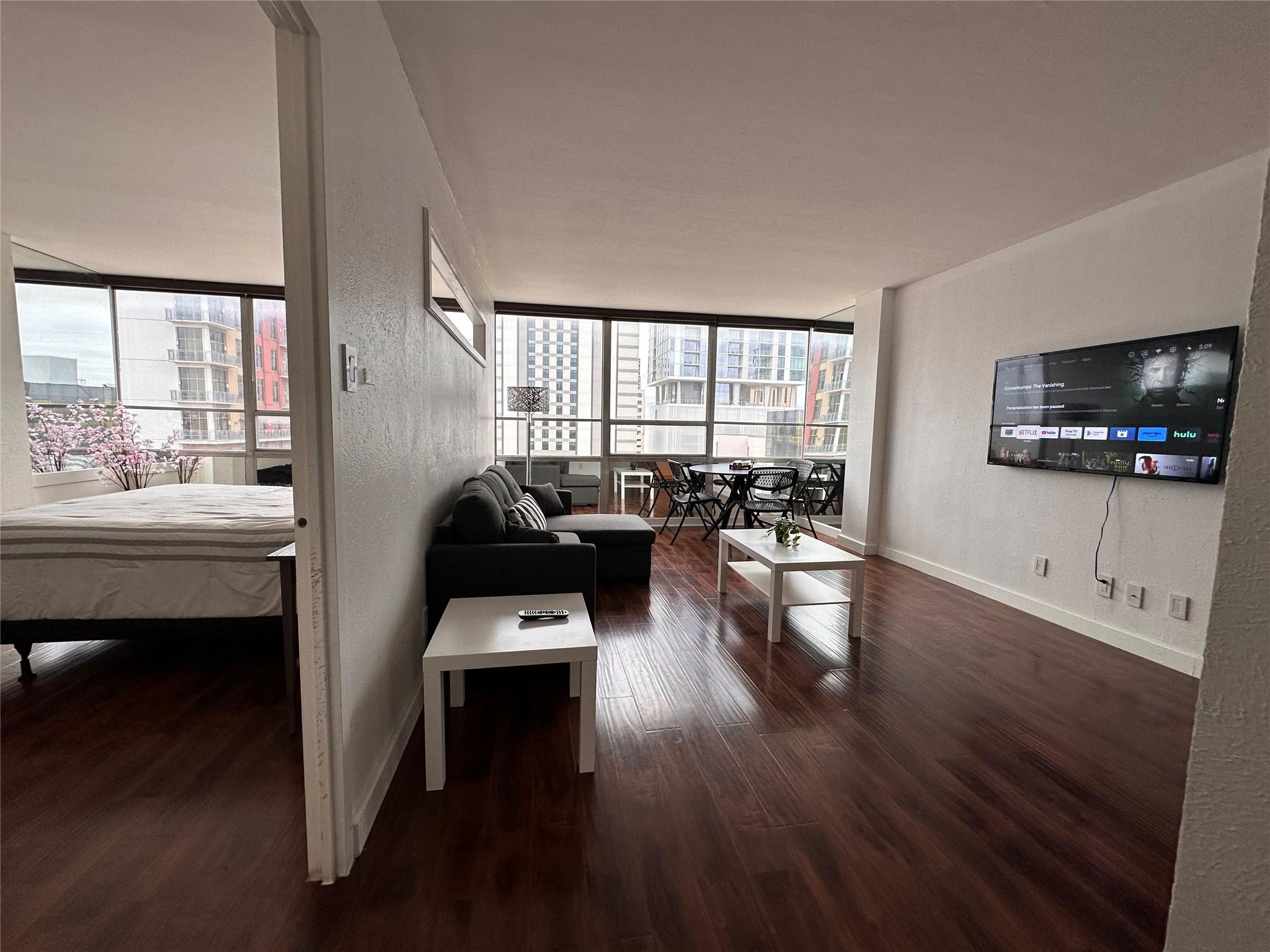 1800 Lavaca St # A702, Austin, TX 78701