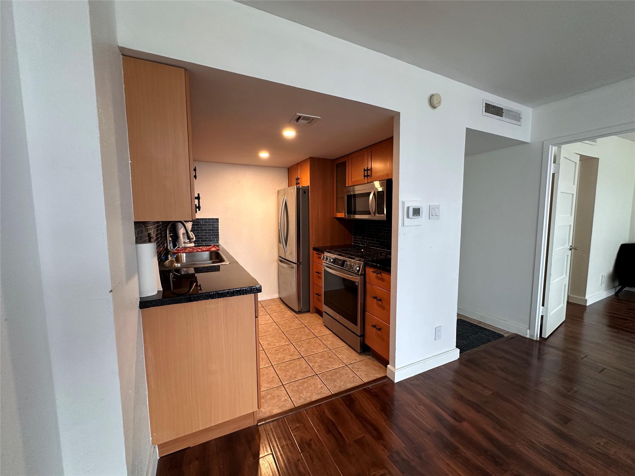1800 Lavaca St # A702, Austin, TX 78701