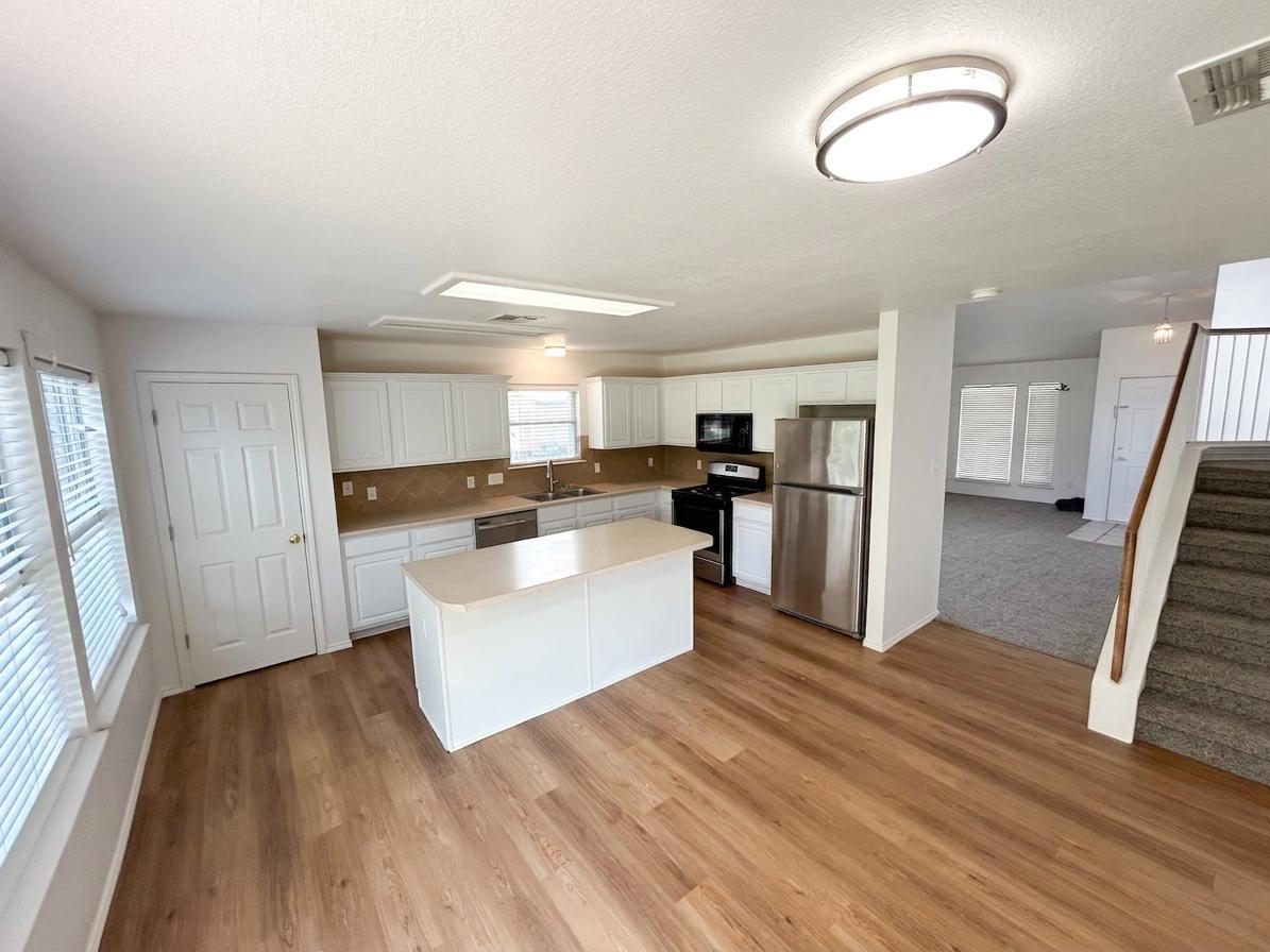909 Settlement Cv, Cedar Park, TX 78613