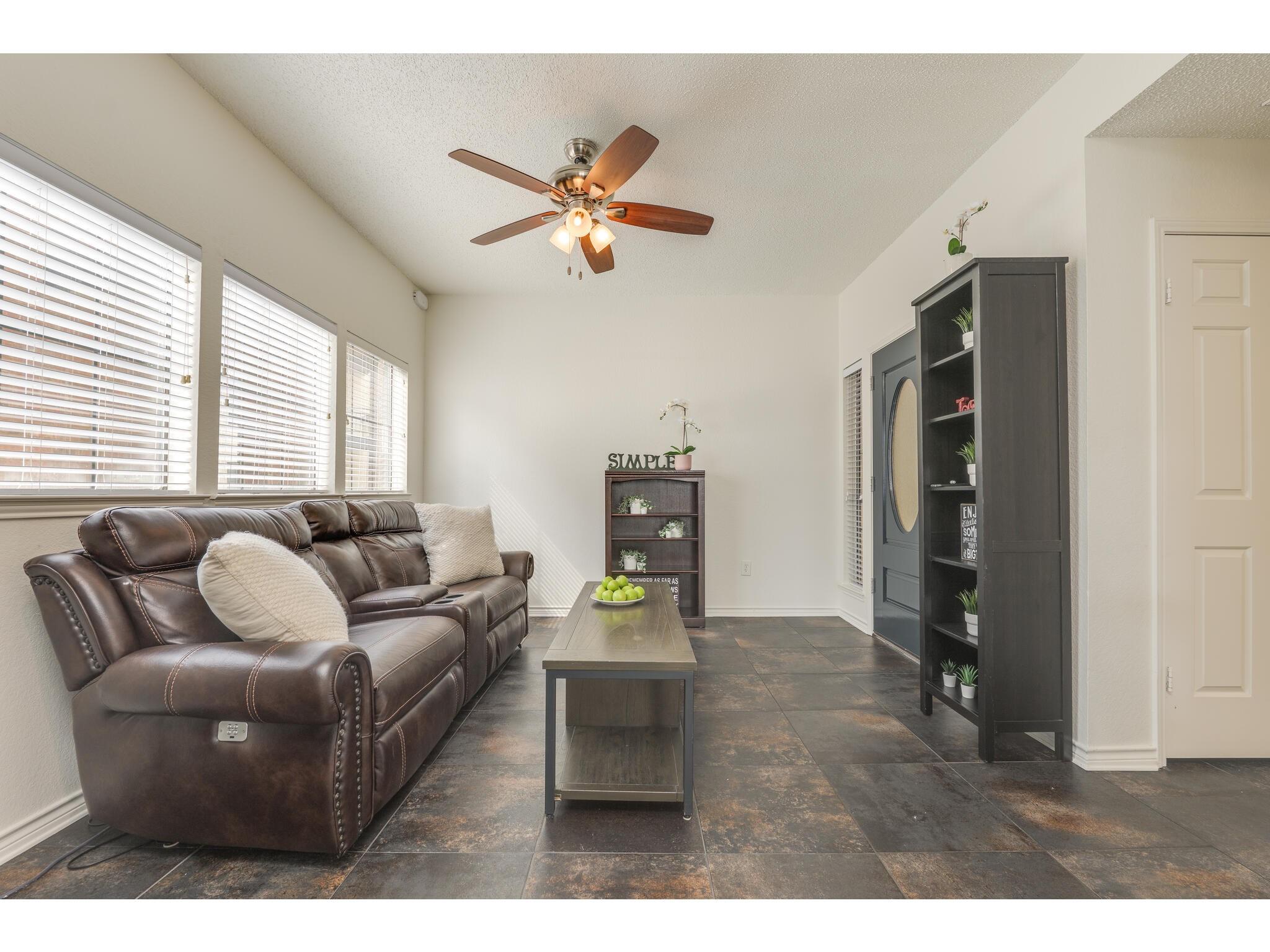 3001 Cedar St # A-215, Austin, TX 78705