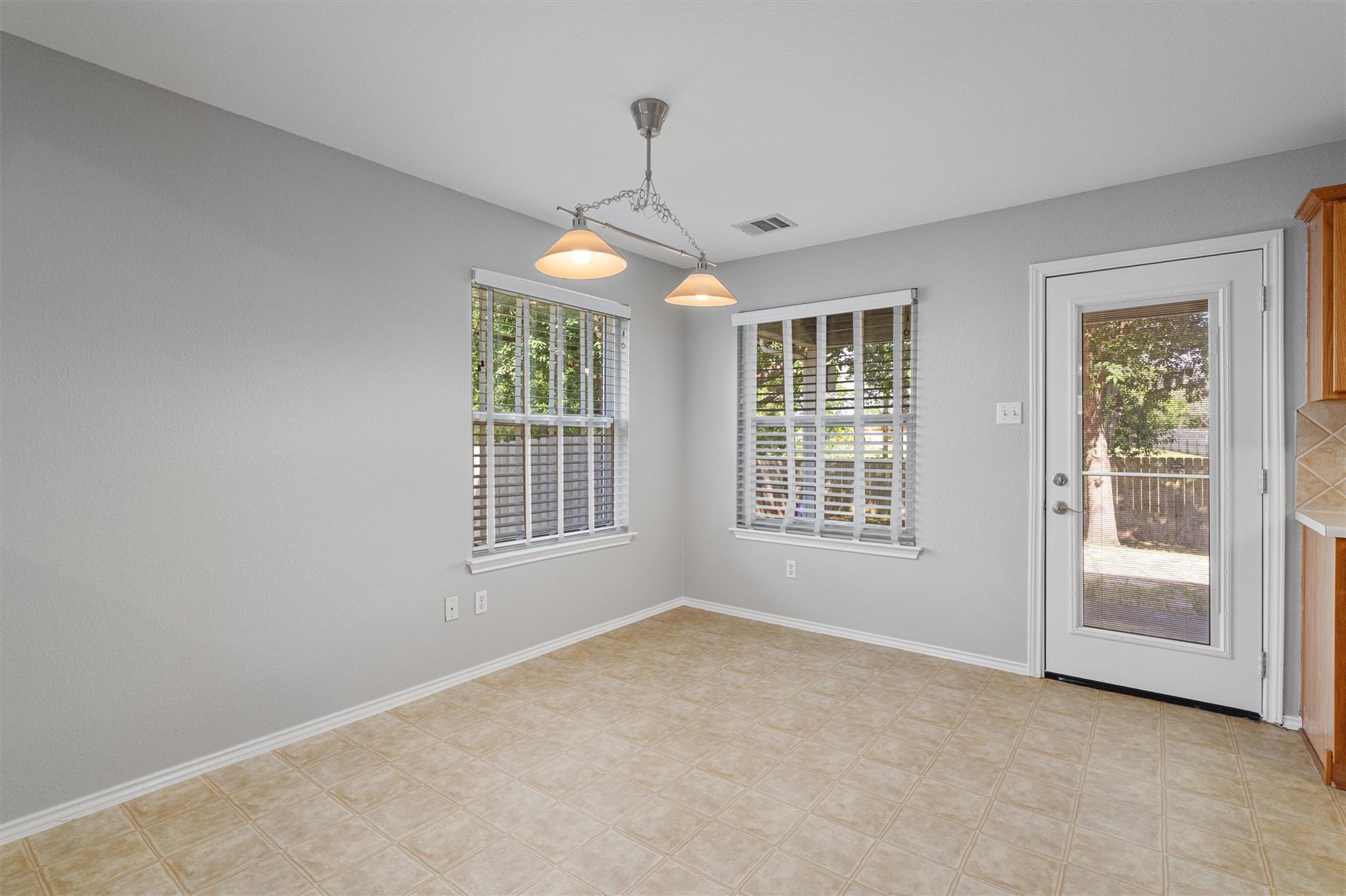 1713 Darjeeling Dr, Pflugerville, TX 78660
