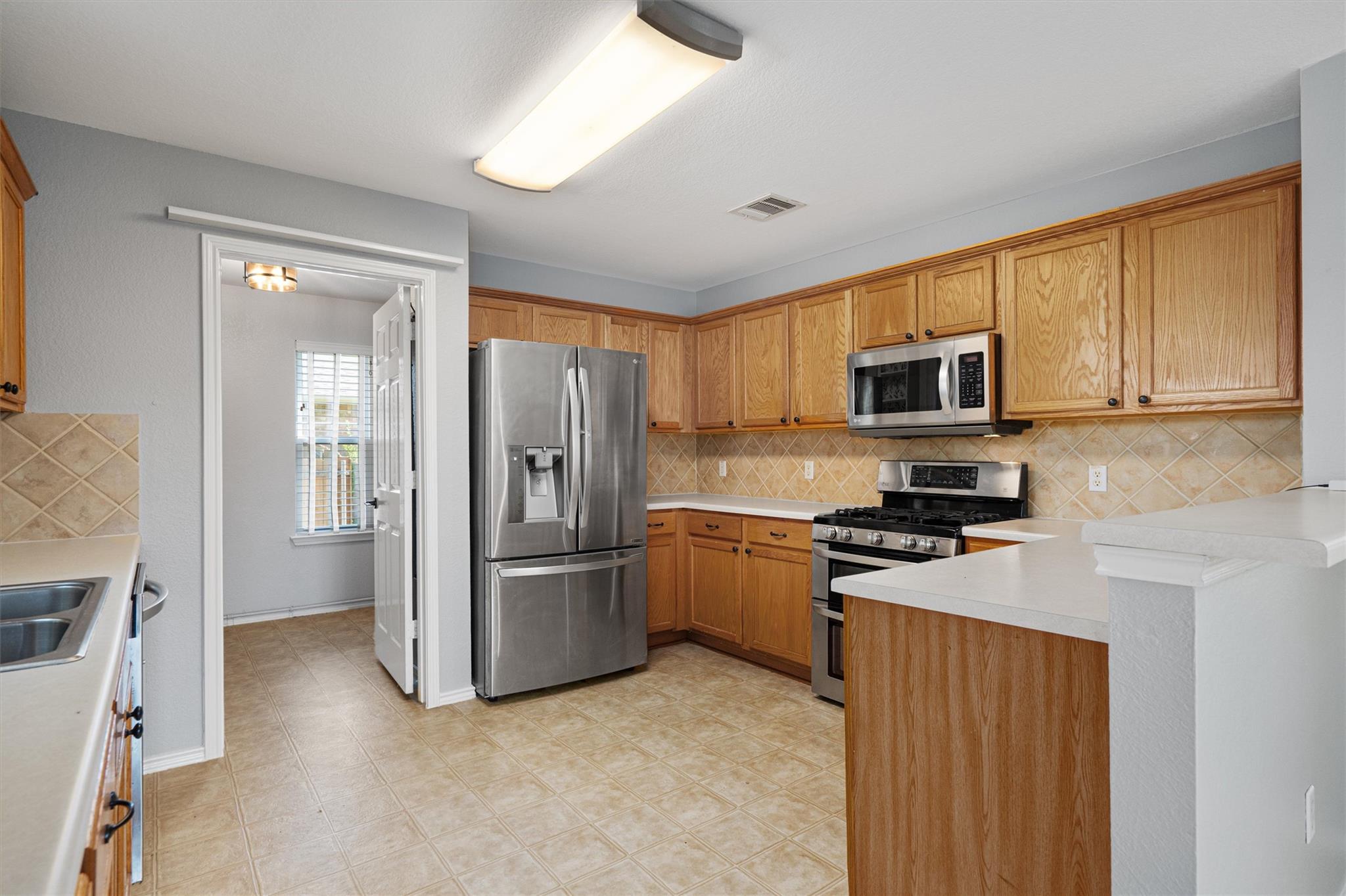 1713 Darjeeling Dr, Pflugerville, TX 78660