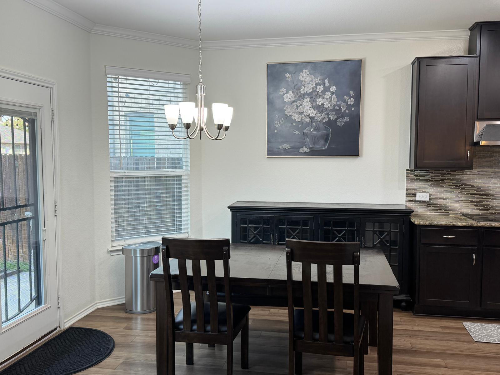 505 Weizenbock Ln, Austin, TX 78728