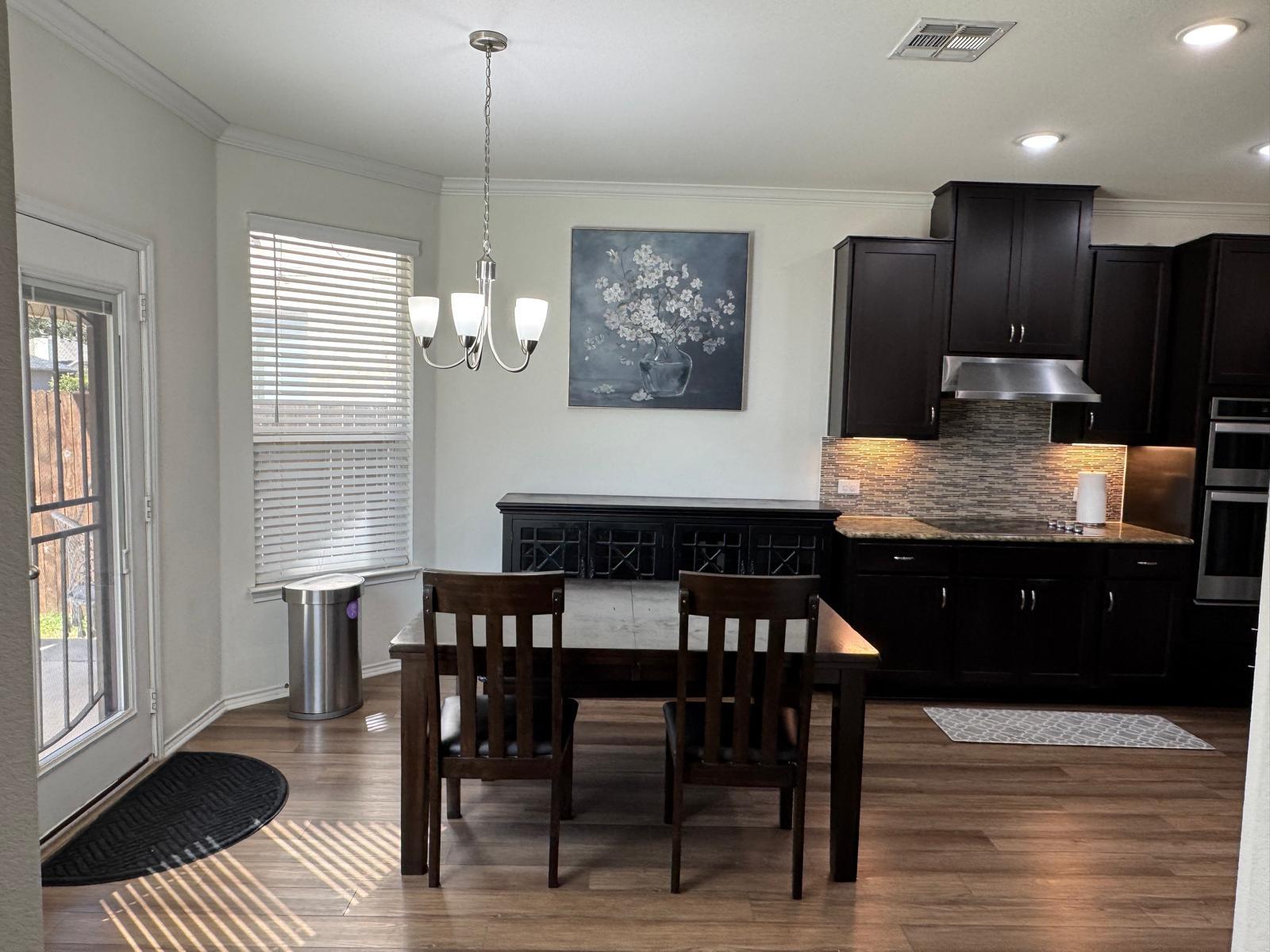 505 Weizenbock Ln, Austin, TX 78728