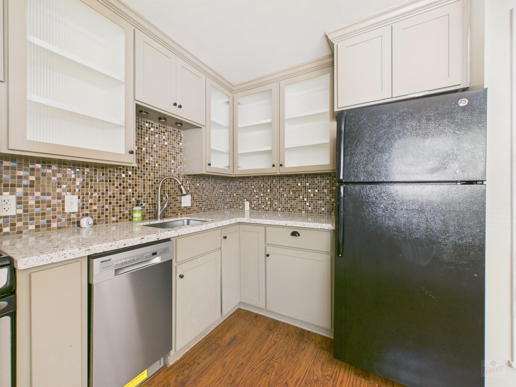 803 W 28th St # 202, Austin, TX 78705