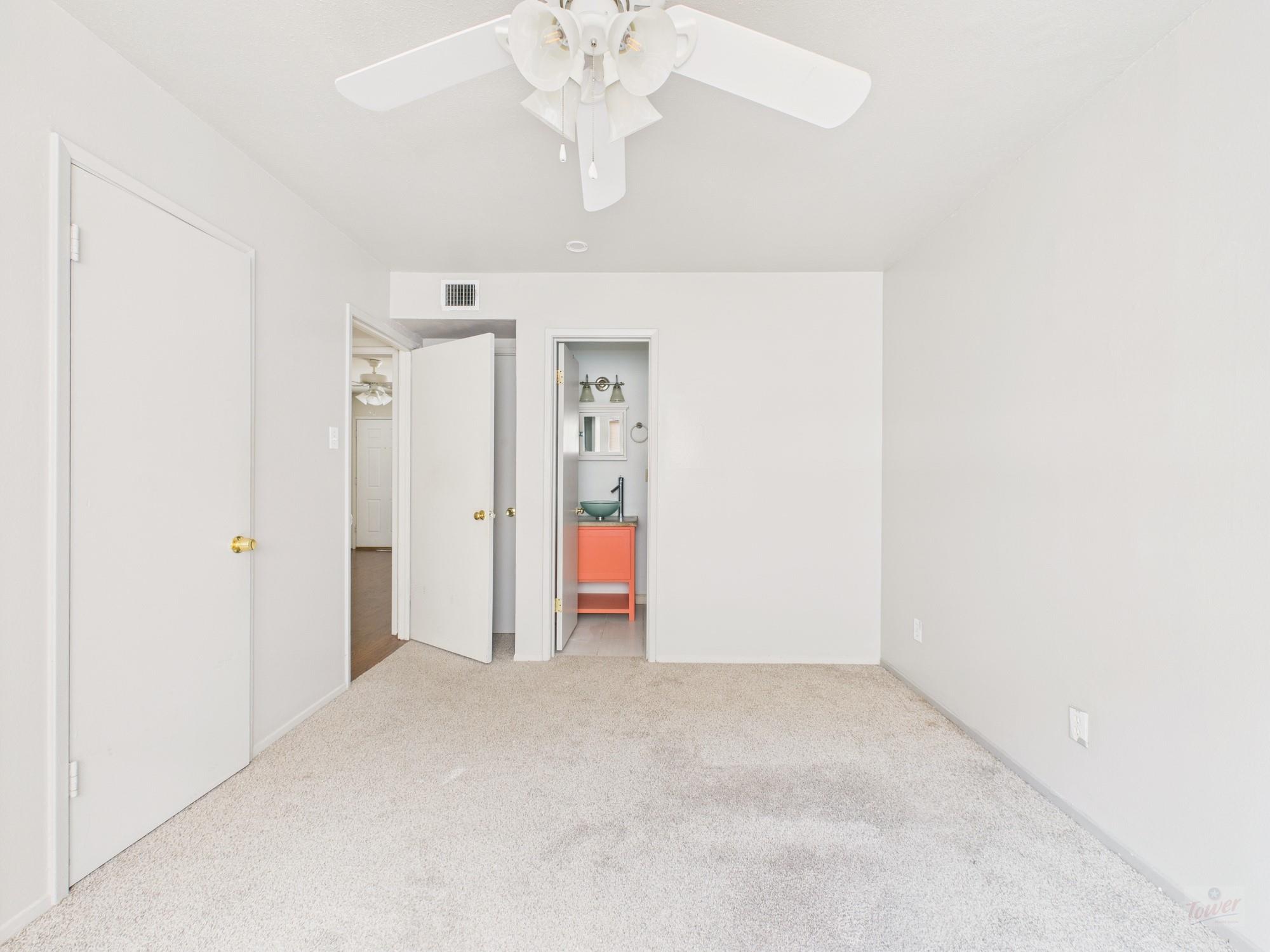 803 W 28th St # 202, Austin, TX 78705
