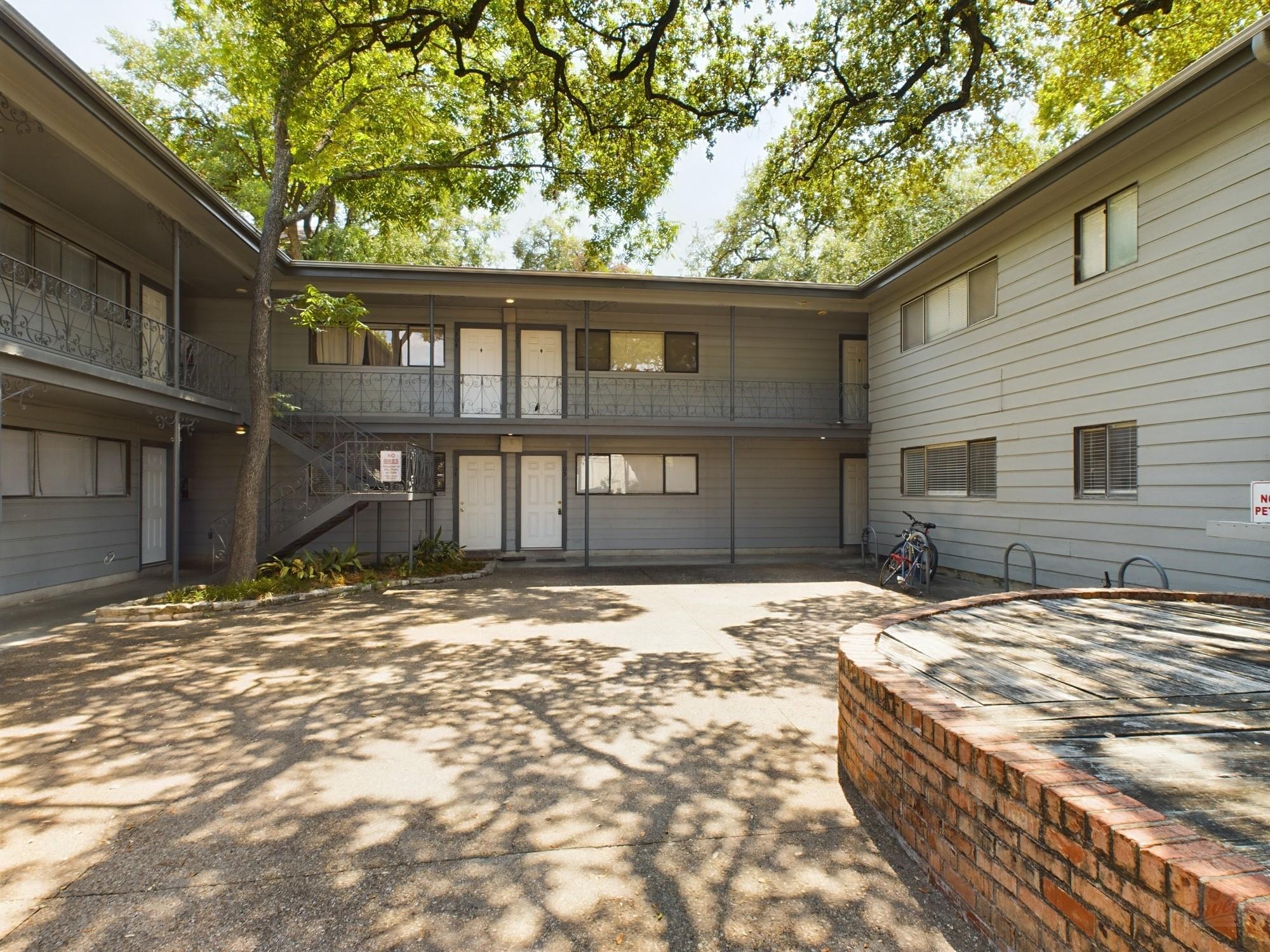 803 W 28th St # 202, Austin, TX 78705