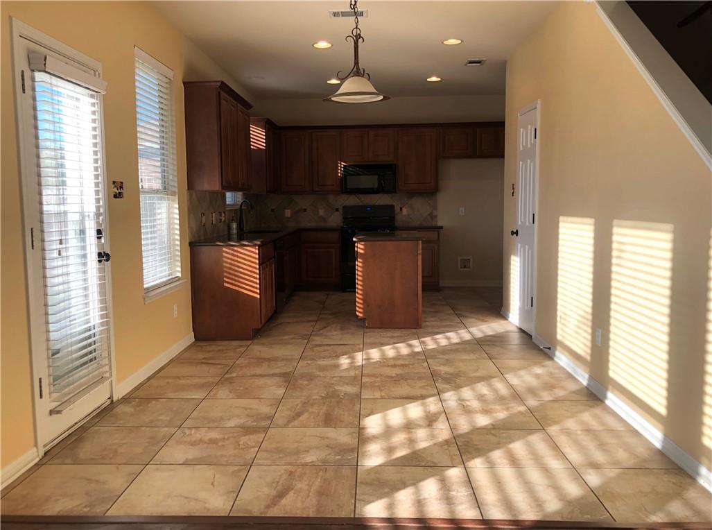 20625 Farm Pond Ln, Pflugerville, TX 78660