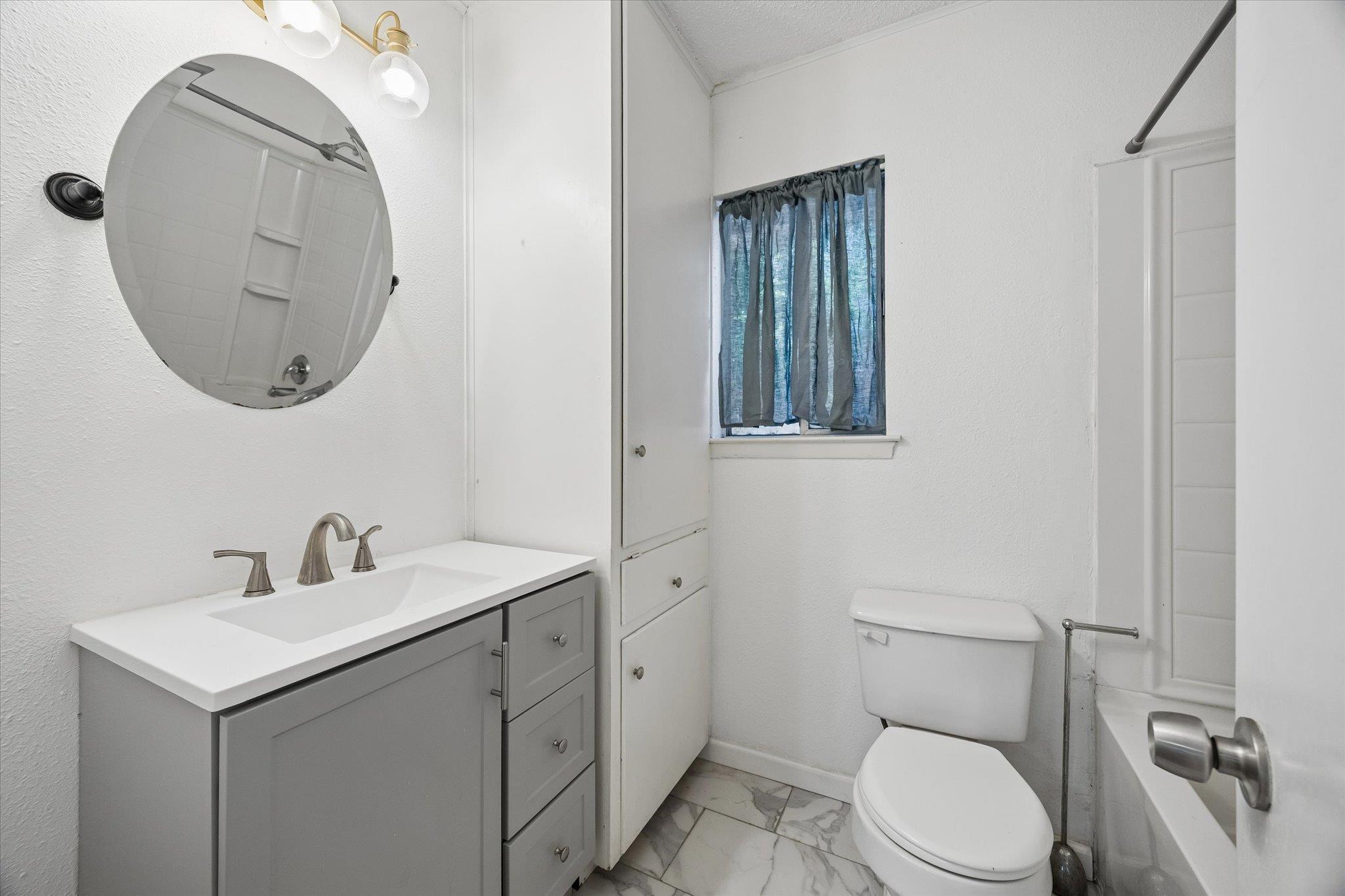 8106 Sonnet Ave # 101, Austin, TX 78759