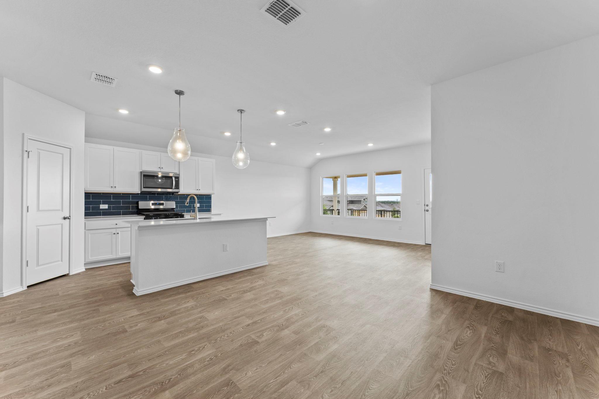 143 Balmorehea St, Kyle, TX 78640