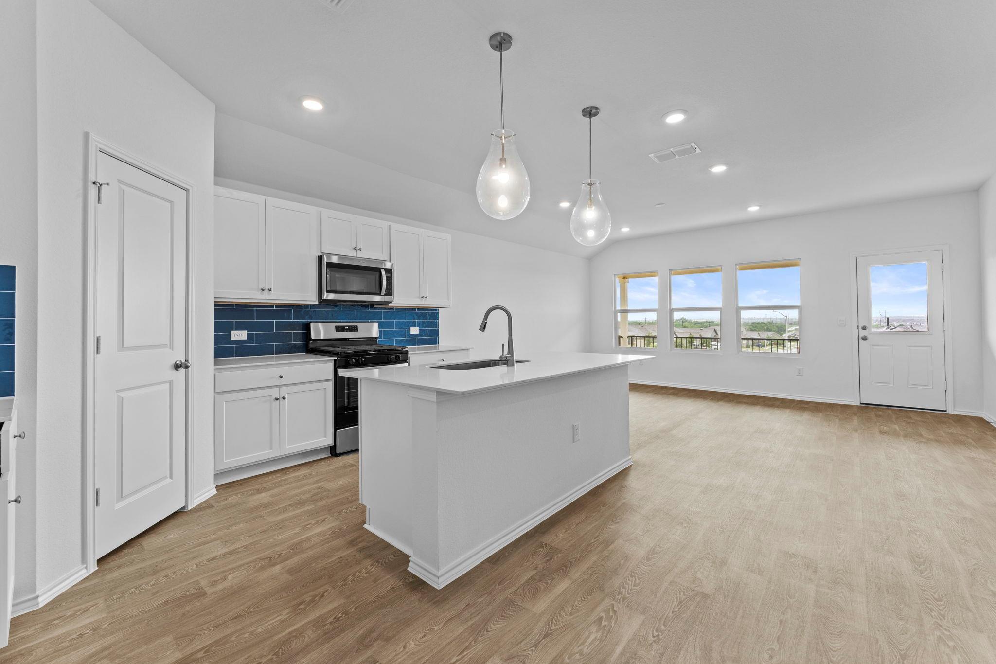 143 Balmorehea St, Kyle, TX 78640