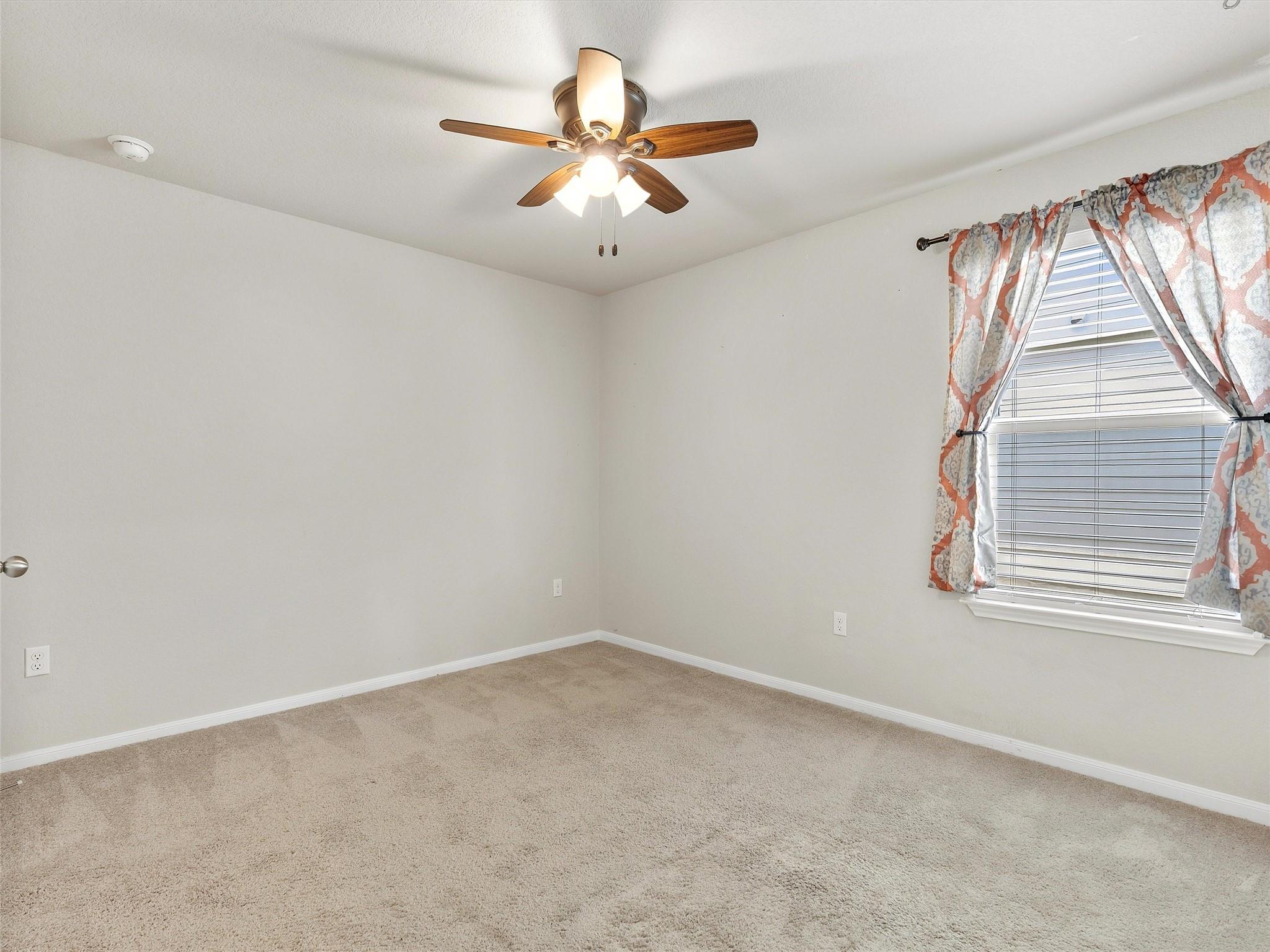 233 Baron Creek Trl, Bastrop, TX 78602