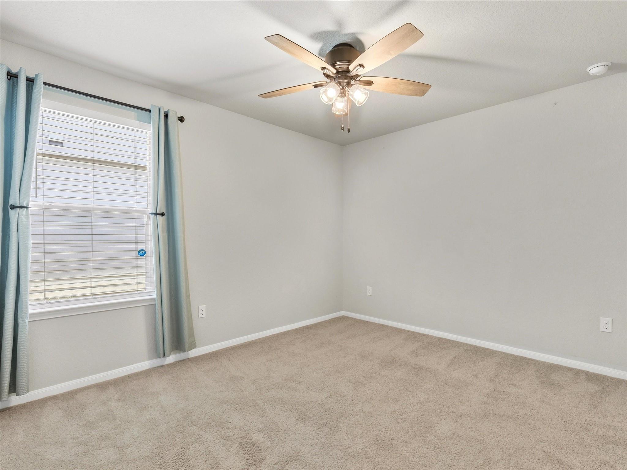 233 Baron Creek Trl, Bastrop, TX 78602