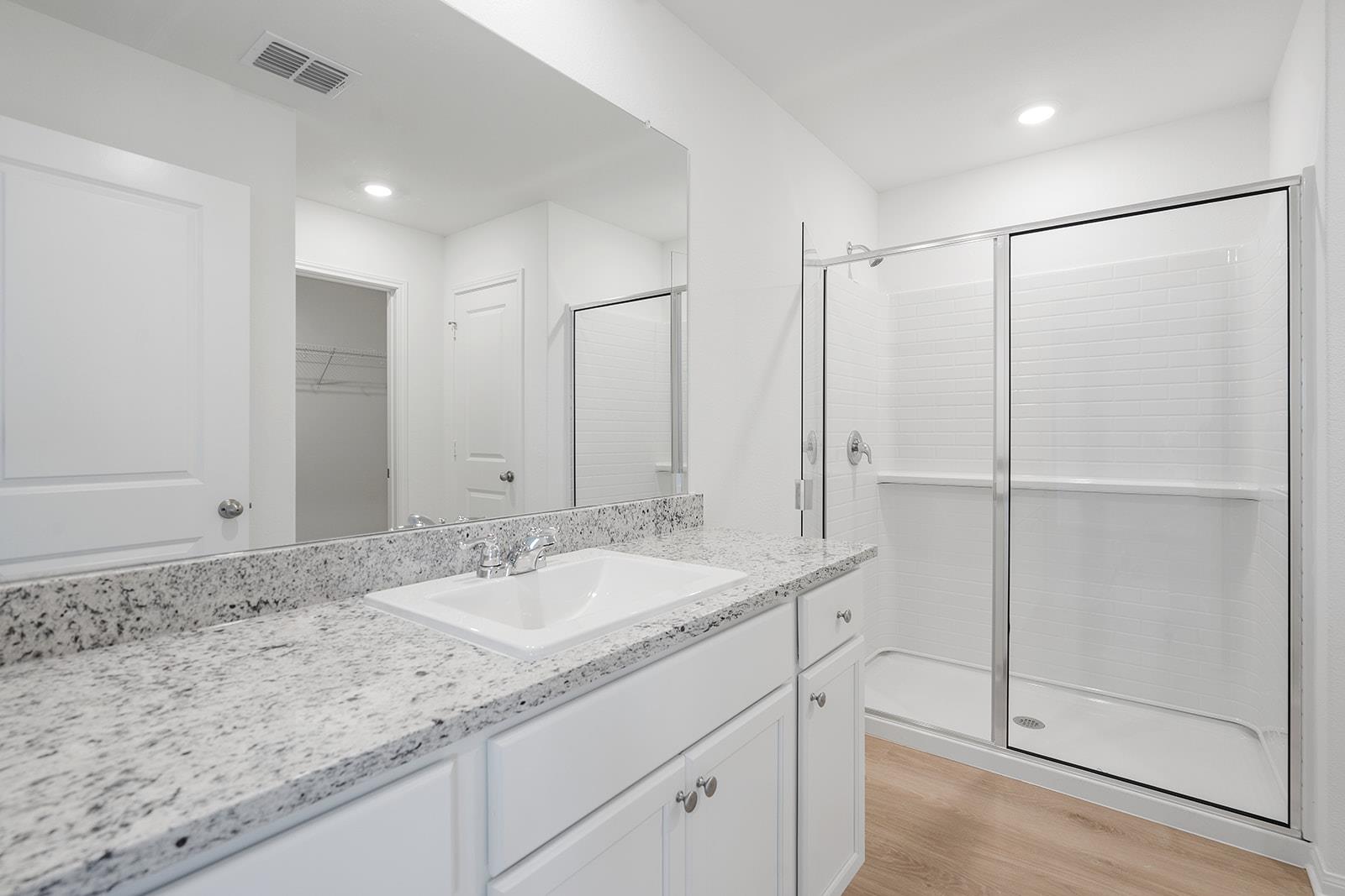 104 Wirepass Crst, Jarrell, TX 76537