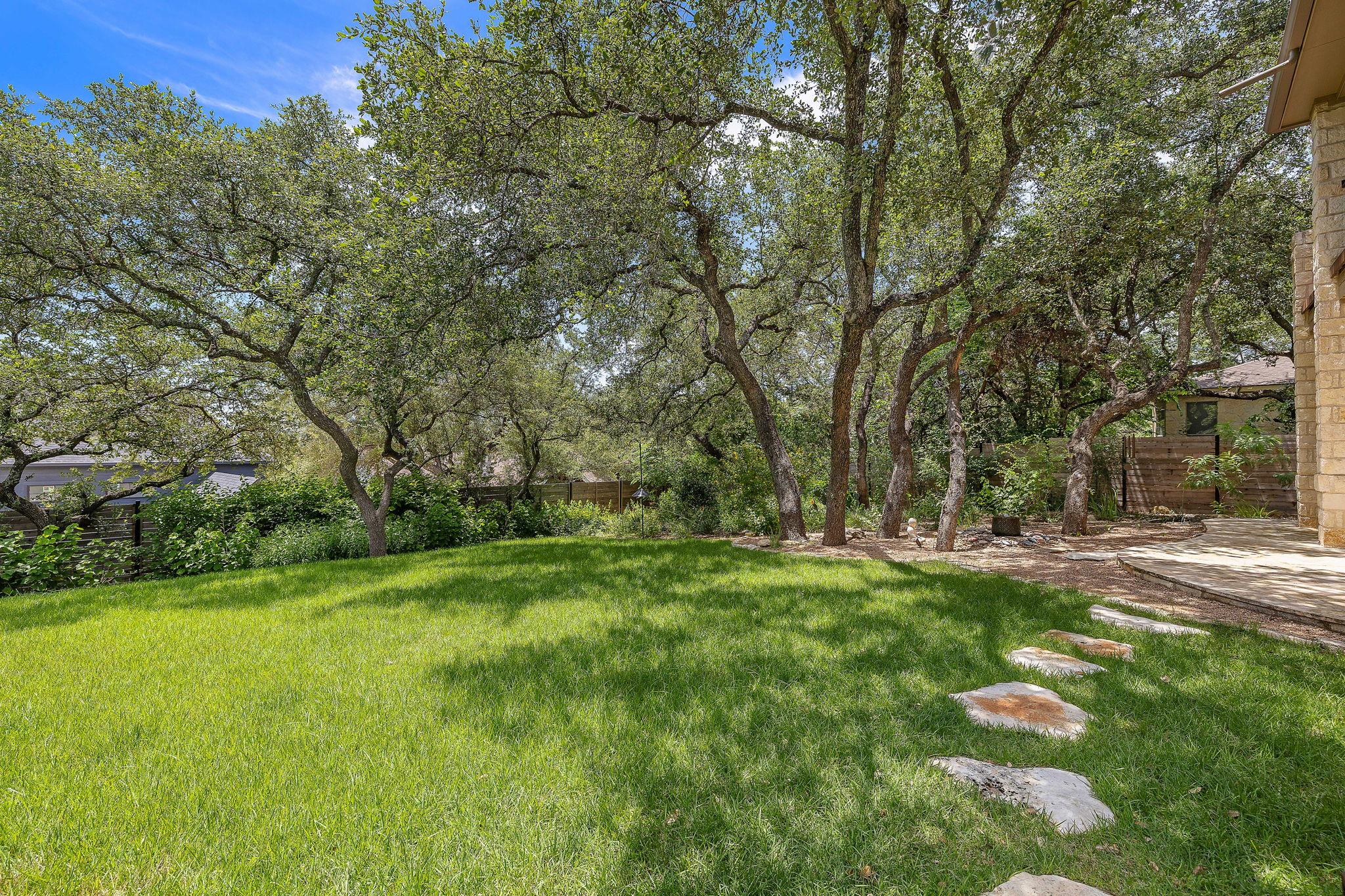 412 Eagle, Lakeway, TX 78734