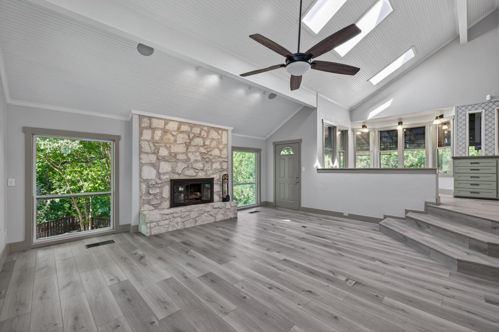 4301 Hyridge Dr, Austin, TX 78759